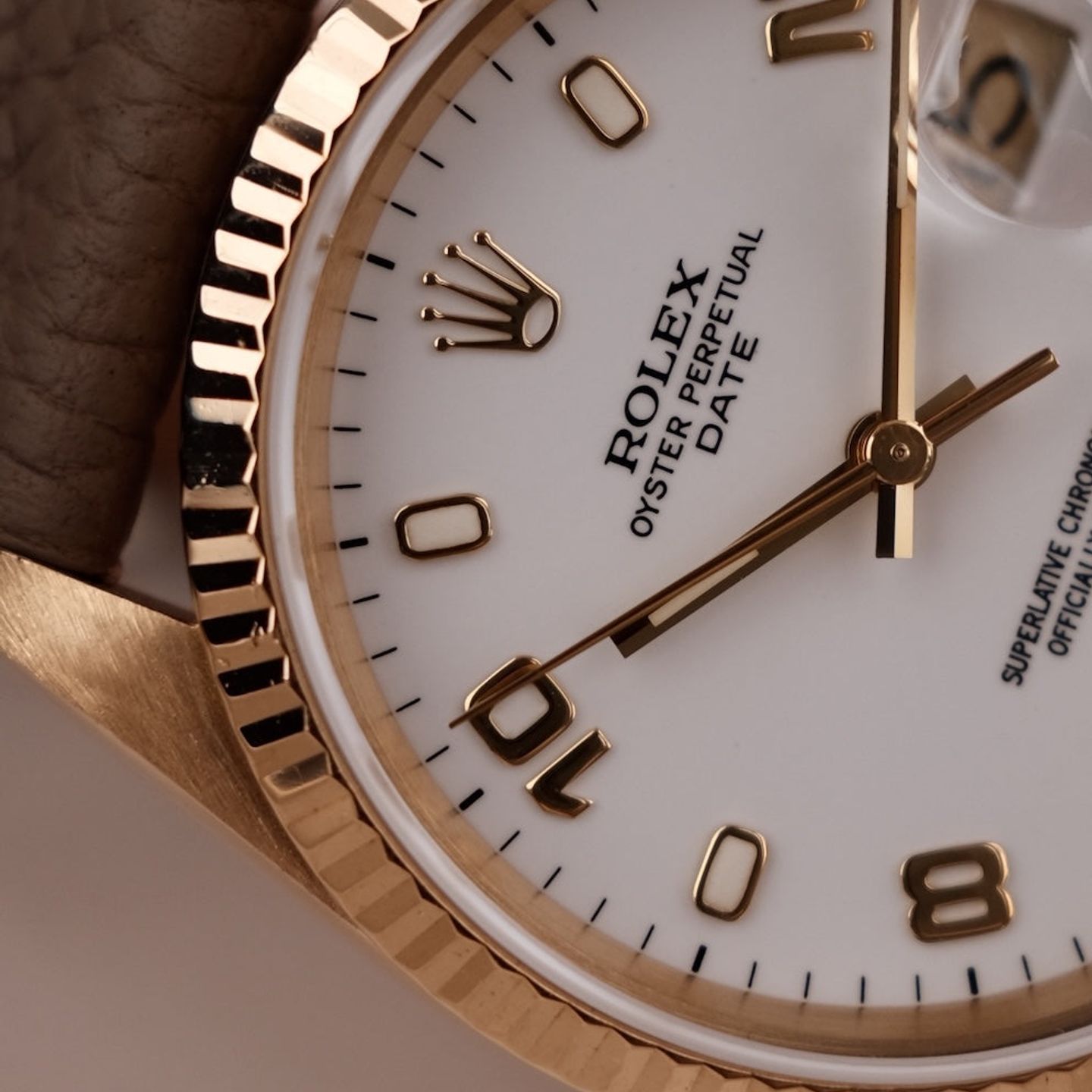 Rolex Oyster Perpetual Date 15238 - (6/8)