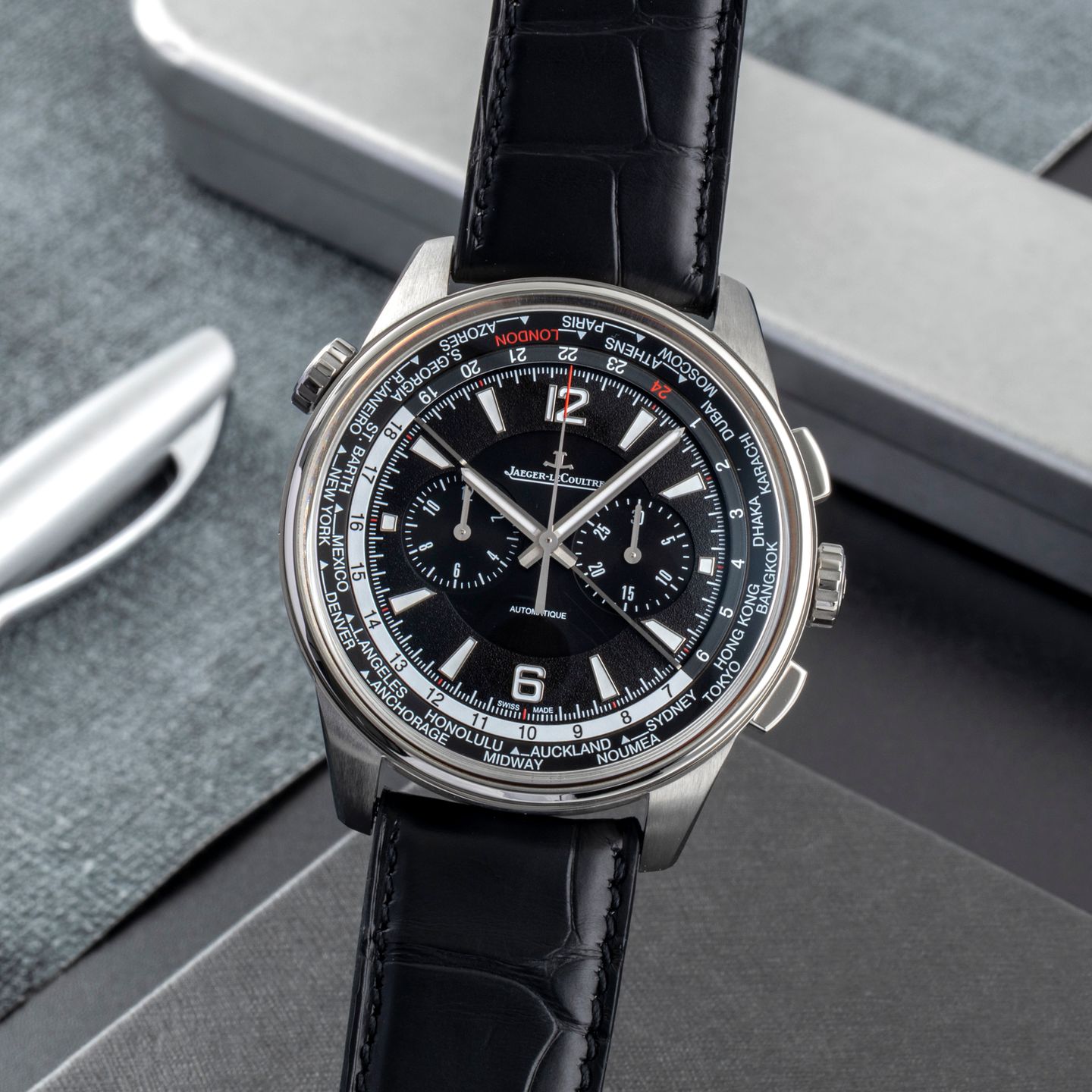 Jaeger-LeCoultre Polaris Q905T471 (2019) - Black dial 44 mm Steel case (3/8)