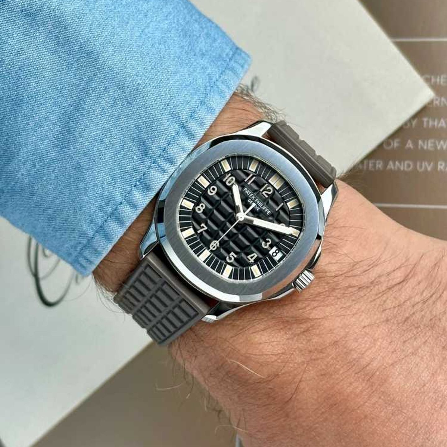 Patek Philippe Aquanaut 5065 (2006) - Zwart wijzerplaat 38mm Staal (2/8)