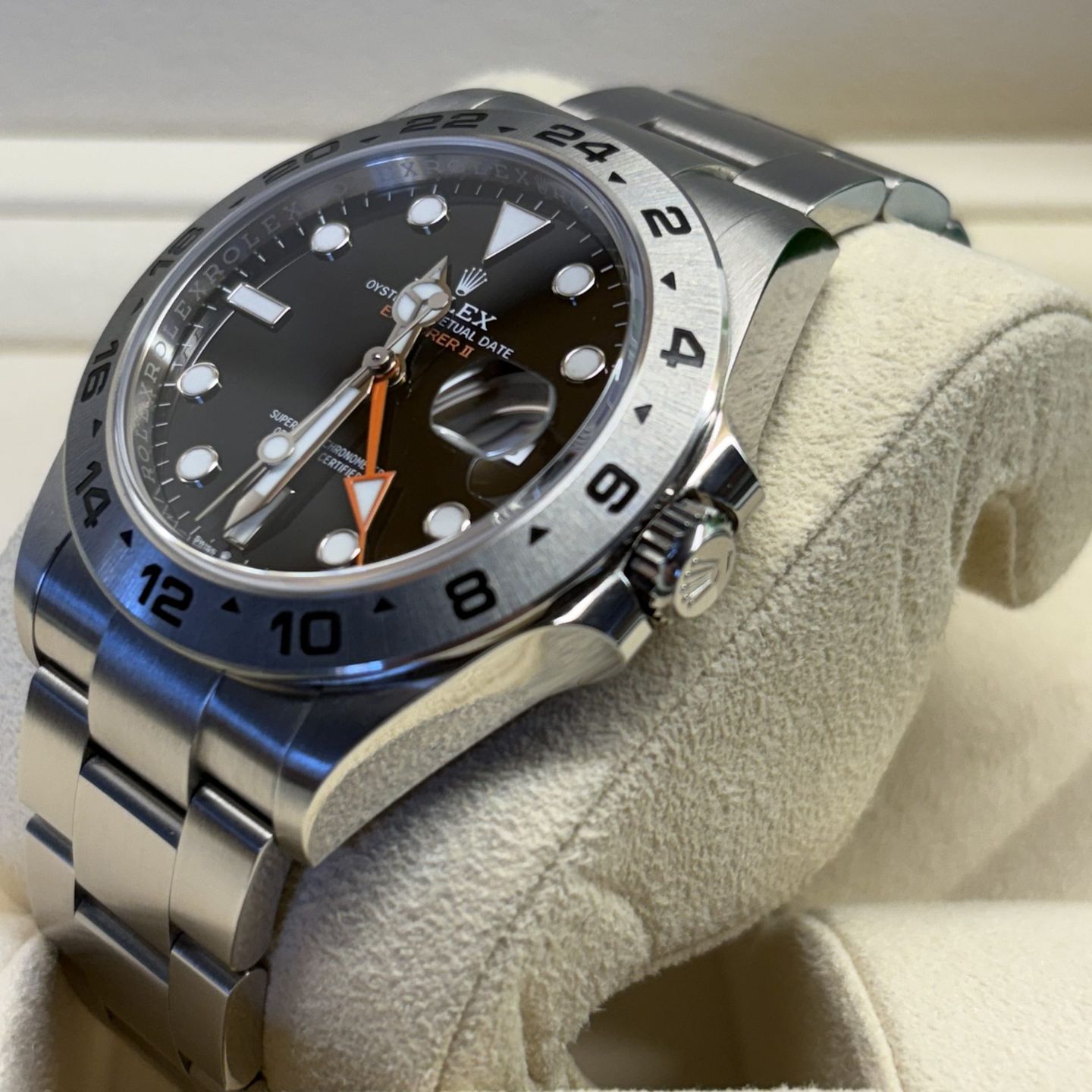 Rolex Explorer II 226570 - (5/8)