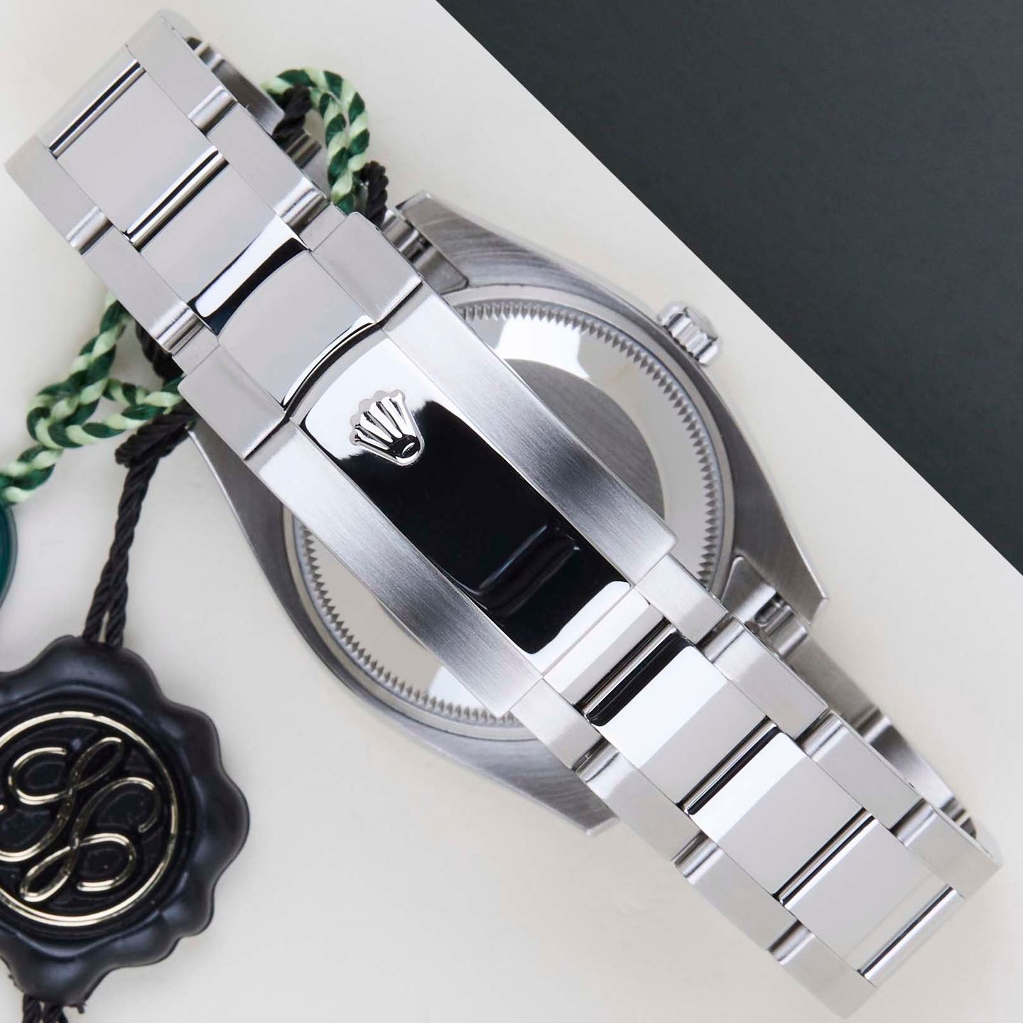 Rolex Oyster Perpetual Date 115234 (2021) - 34mm Staal (6/8)