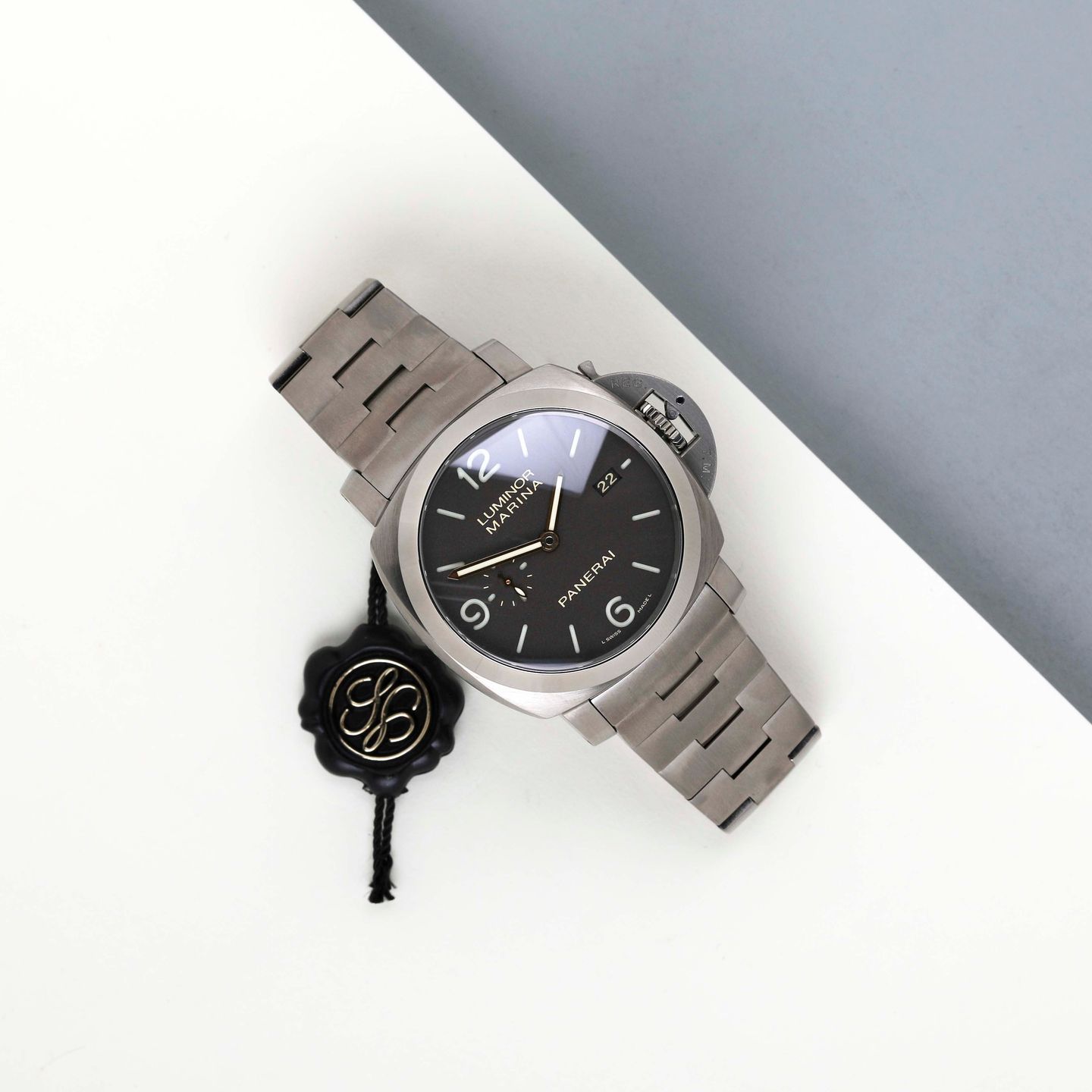 Panerai Luminor Marina 1950 3 Days Automatic PAM00352 - (2/8)