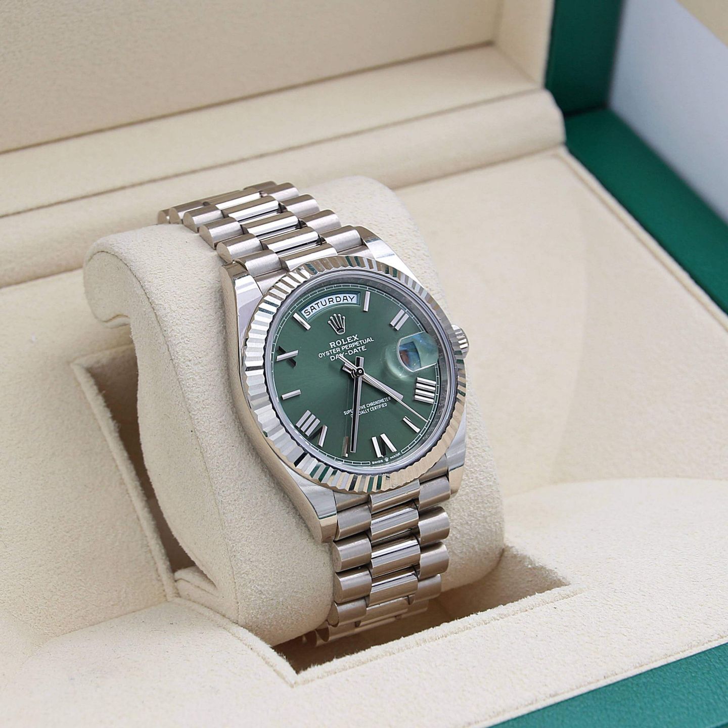 Rolex Day-Date 40 228239 (Unknown (random serial)) - Green dial 40 mm White Gold case (3/8)