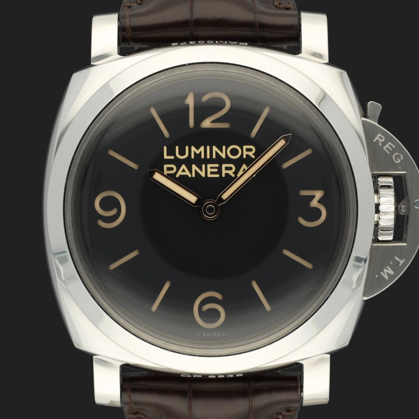 Panerai Luminor 1950 PAM00372 (2011) - Black dial 47 mm Steel case (2/8)