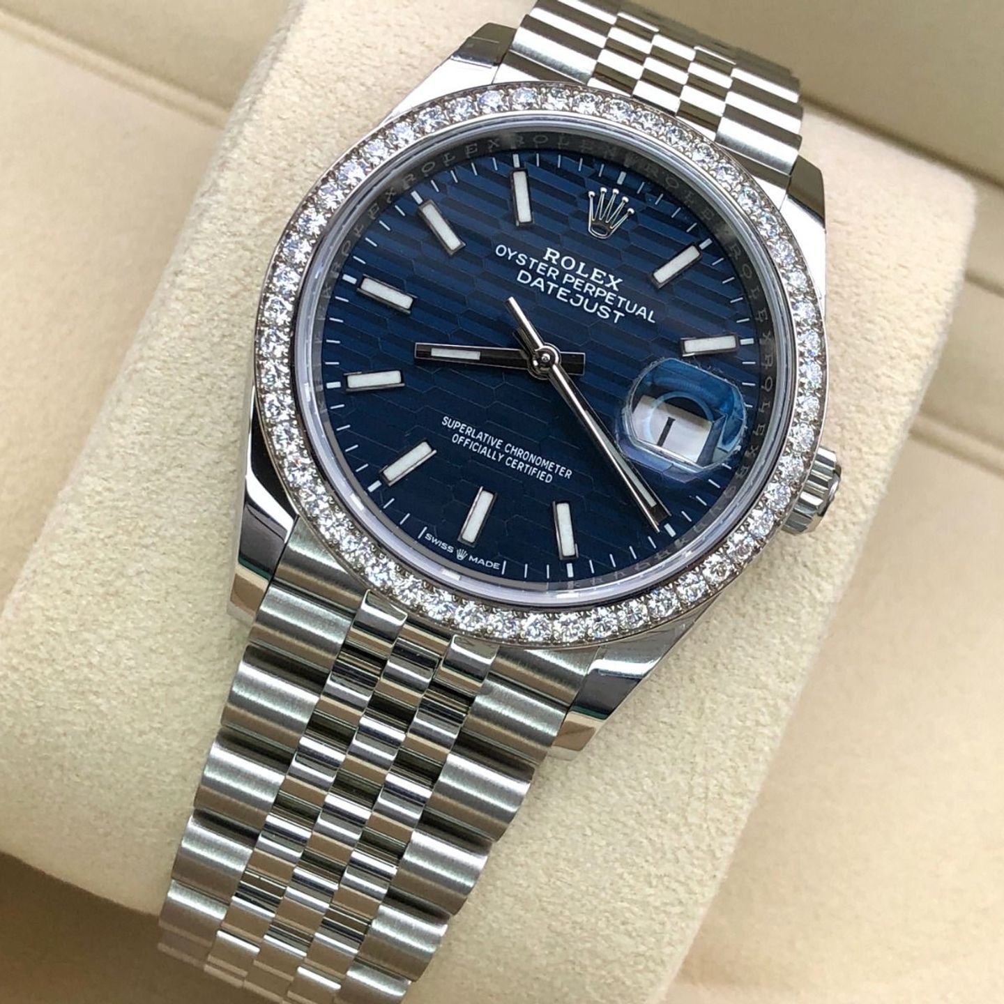 Rolex Datejust 36 126284RBR (2021) - Blauw wijzerplaat 36mm Staal (3/8)