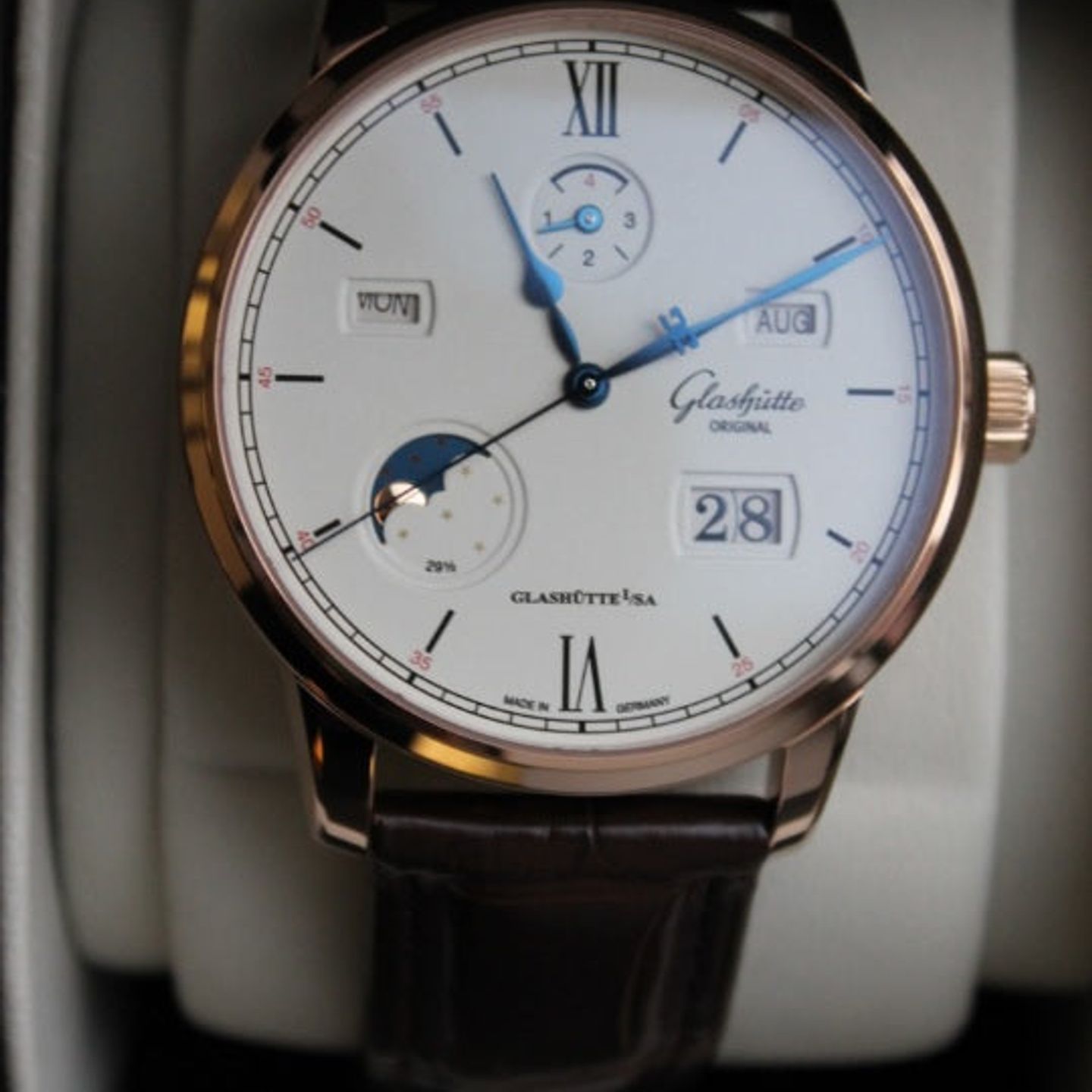 Glashütte Original Senator Excellence 1-36-02-02-05-30 - (4/4)