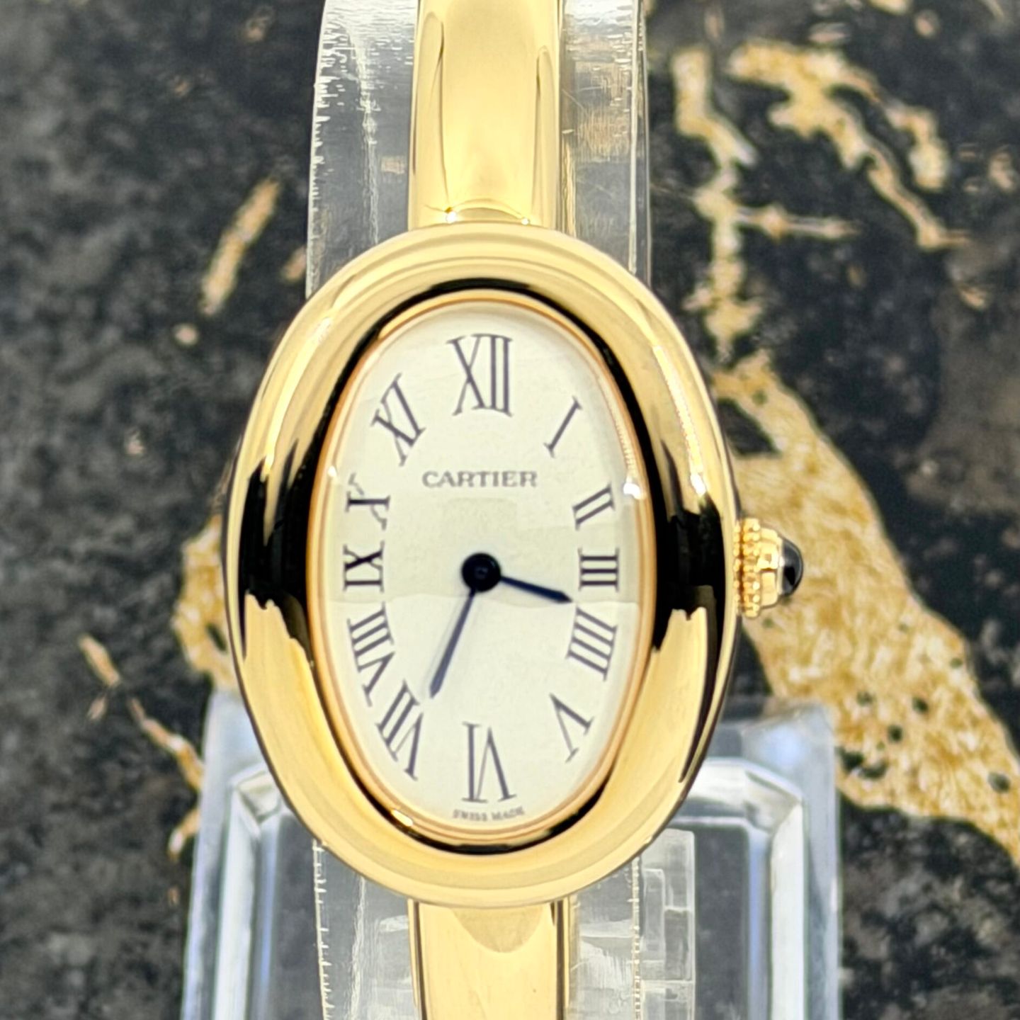 Cartier Baignoire WGBA0025 (2026) - Silver dial 31 mm Yellow Gold case (2/8)
