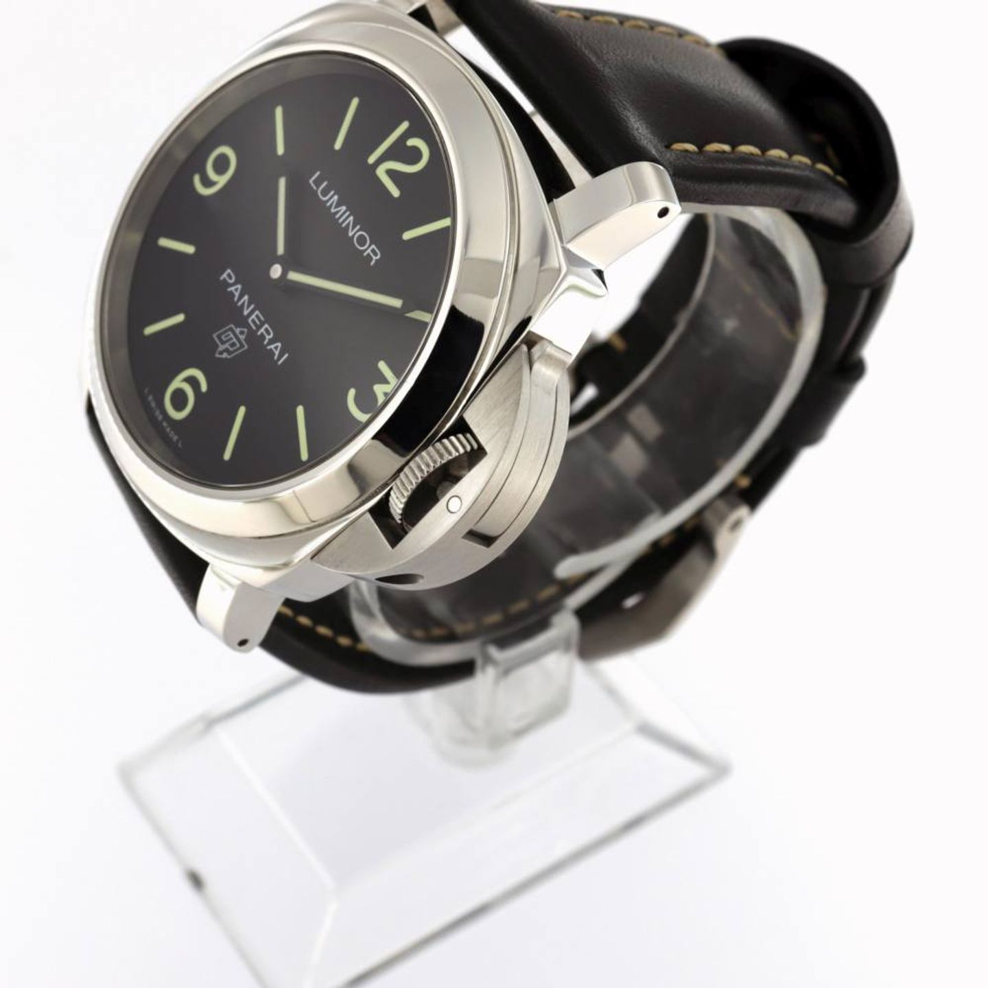 Panerai Luminor Base Logo PAM00773 (2018) - Black dial 44 mm Steel case (2/6)