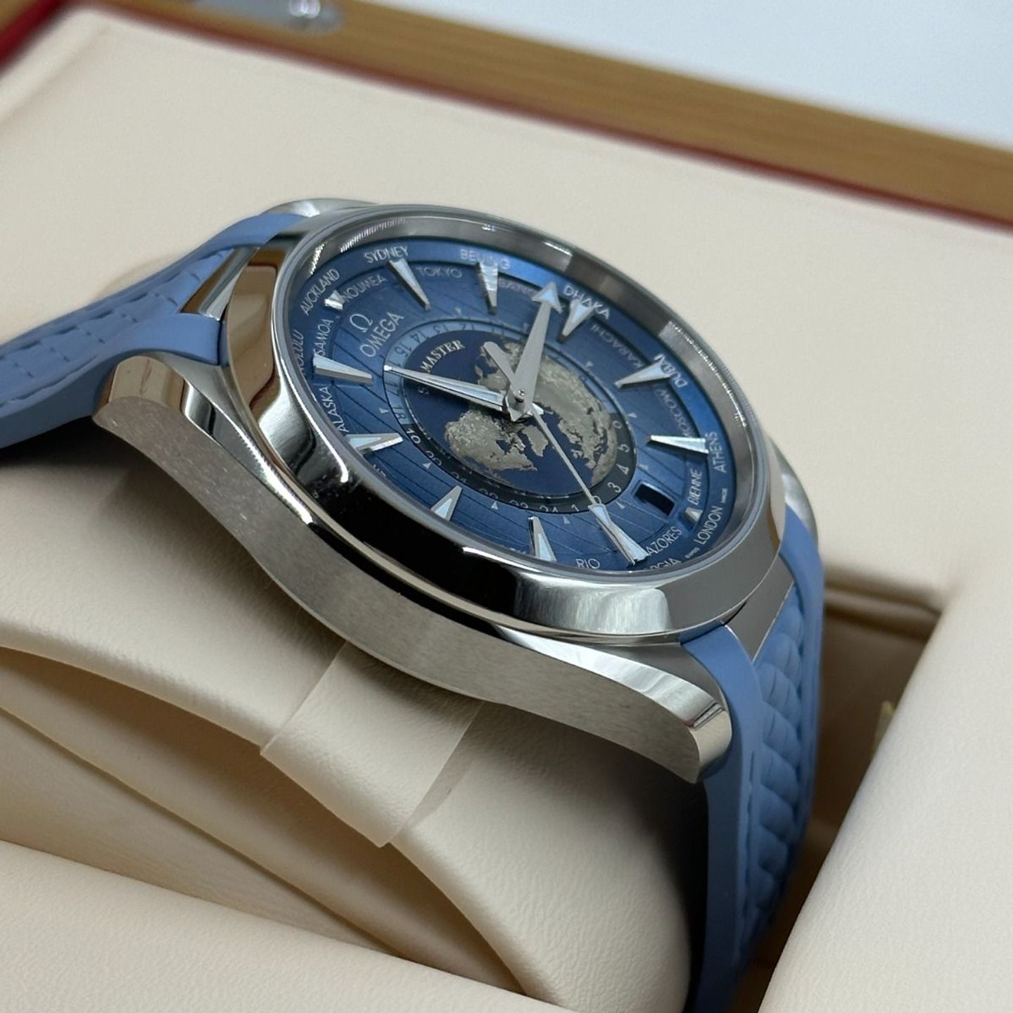 Omega Seamaster Aqua Terra 220.12.43.22.03.002 (2024) - Blauw wijzerplaat 43mm Staal (7/8)