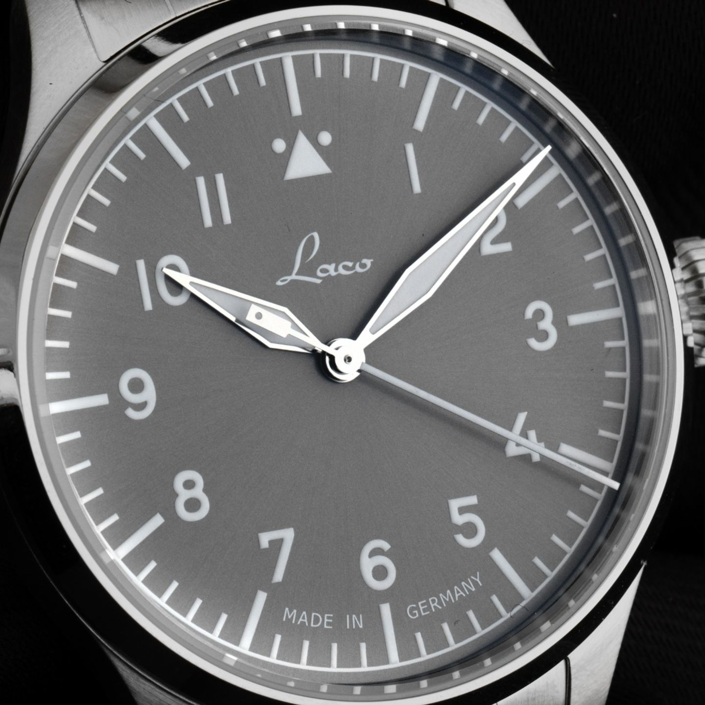 Unknown Unknown 862141_1 - (3/7)