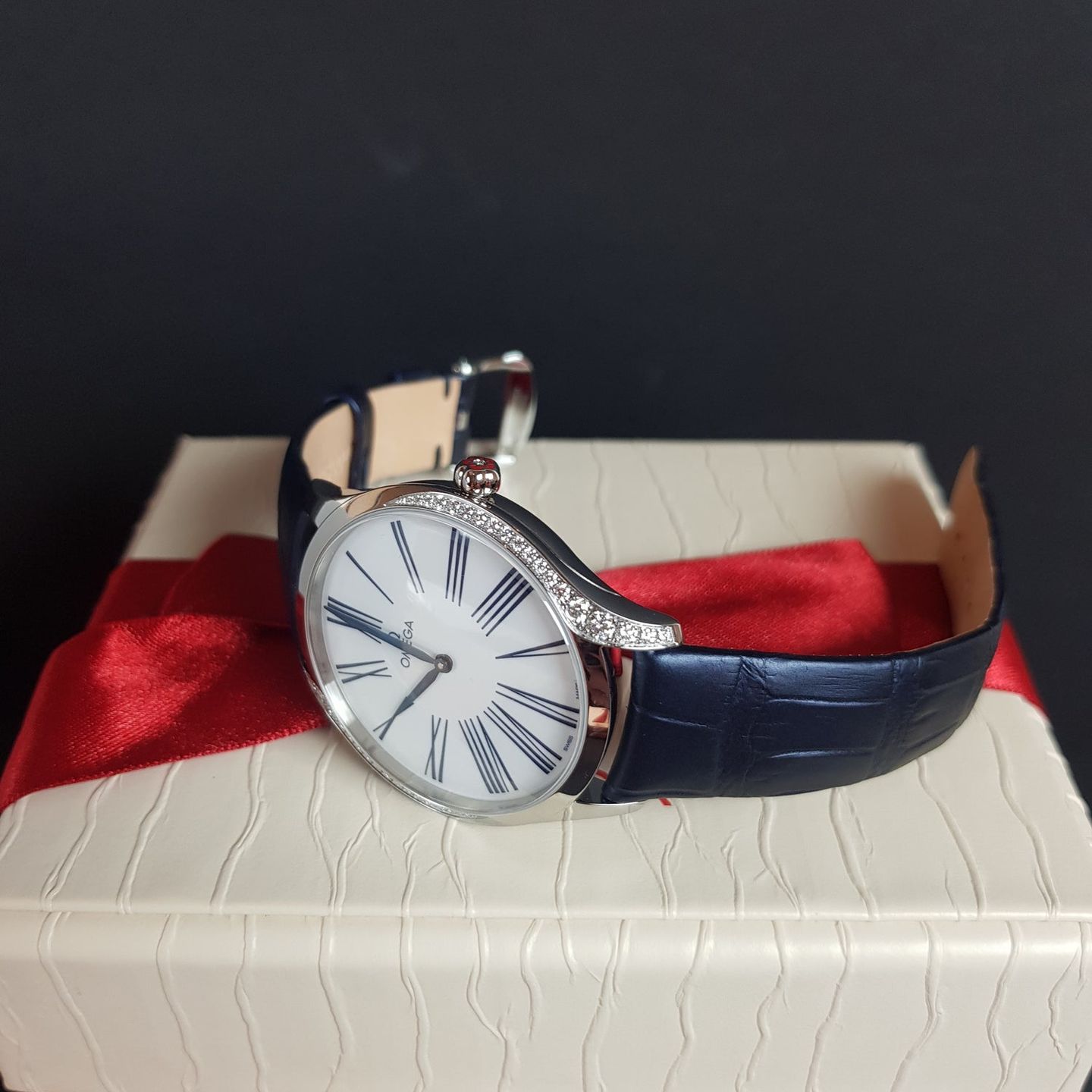 Omega De Ville Trésor 428.18.39.60.04.001 - (3/5)