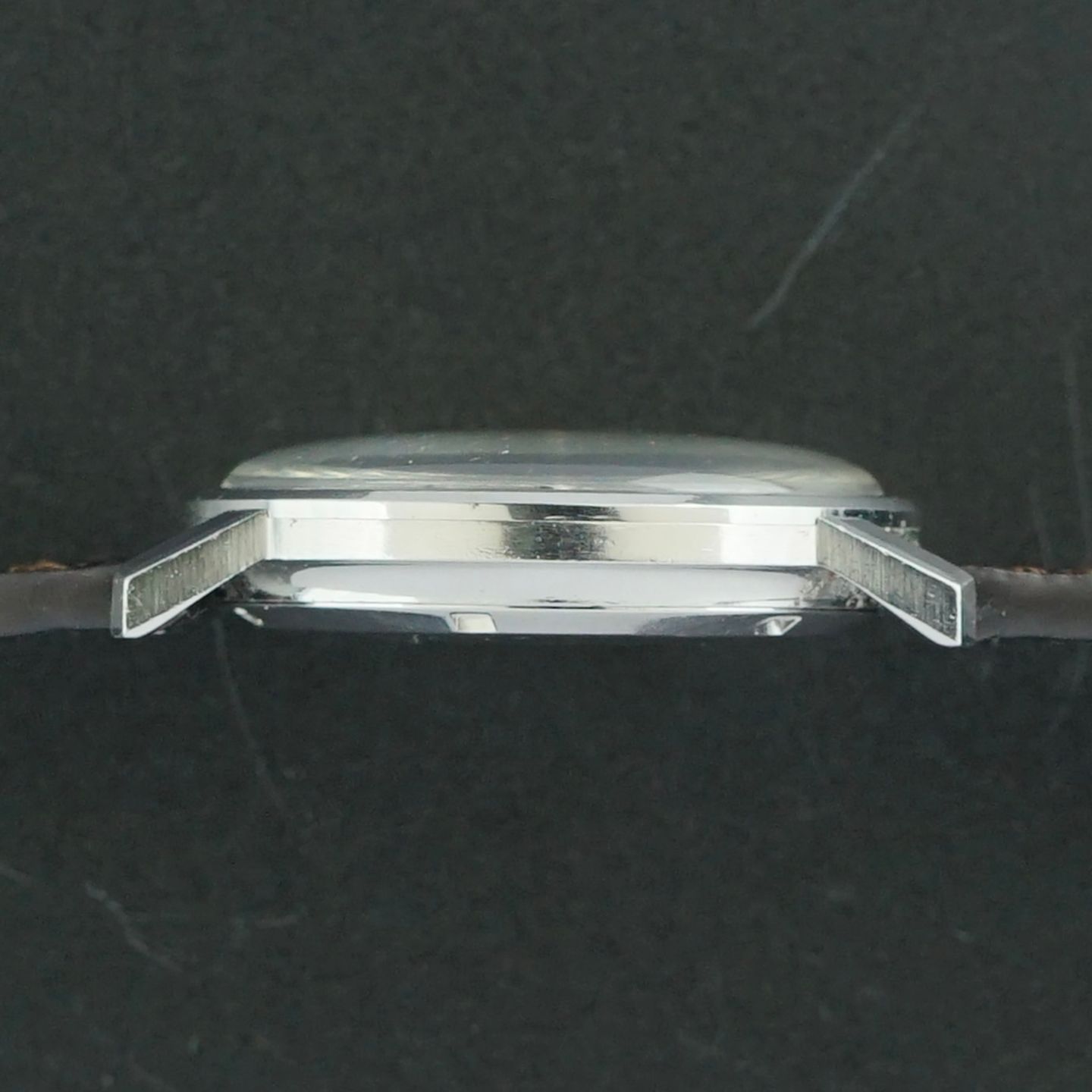 Omega Constellation 168.010 (1966) - White dial 35 mm Steel case (5/8)