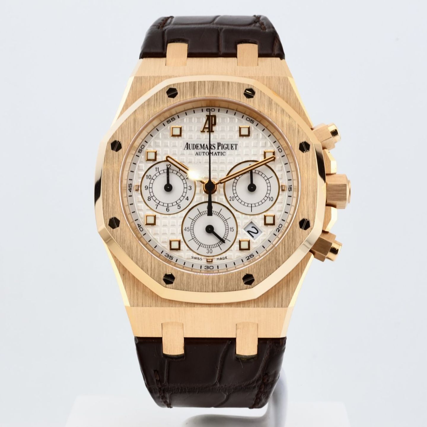 Audemars Piguet Royal Oak Chronograph 26022OR.OO.D088CR.01 (2009) - Wit wijzerplaat 39mm Roségoud (1/1)