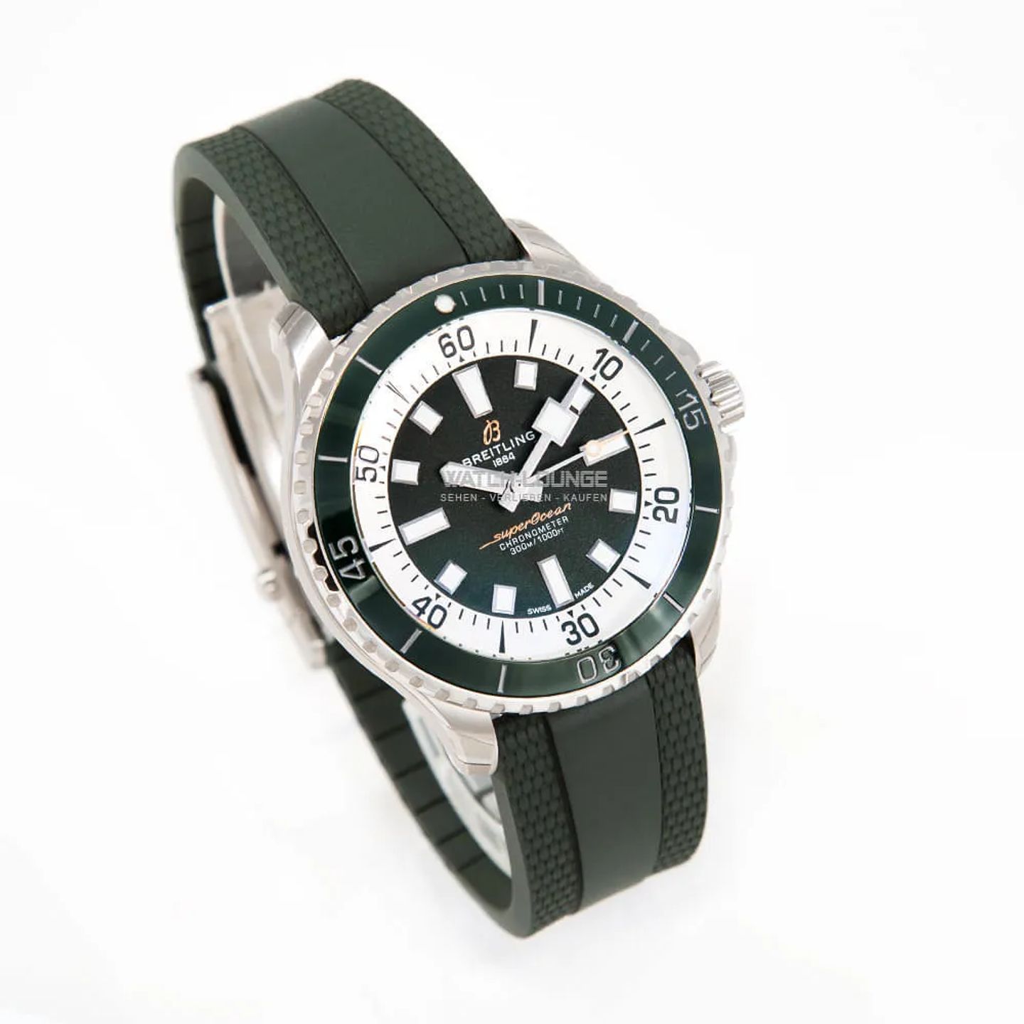 Breitling Superocean 44 A17376A31L1S1 (2025) - Green dial 44 mm Steel case (4/8)
