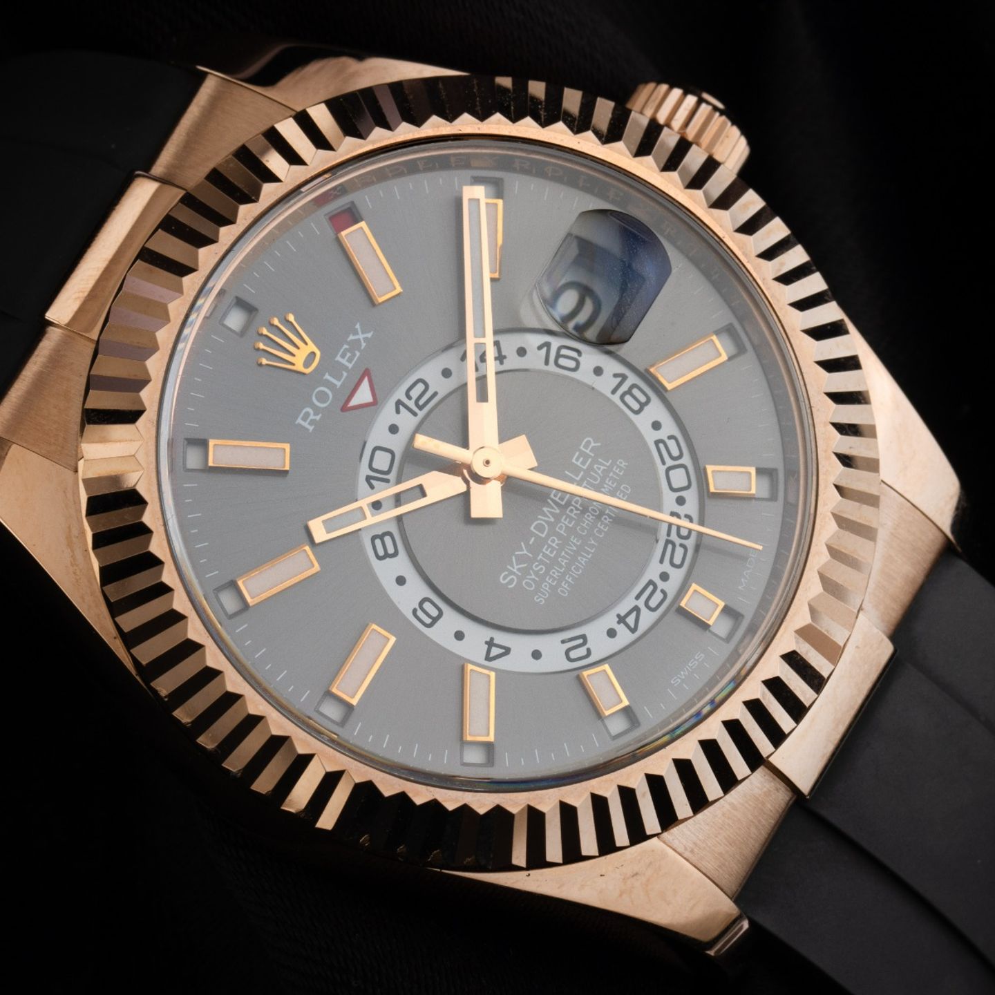 Rolex Sky-Dweller 326235 - (3/8)