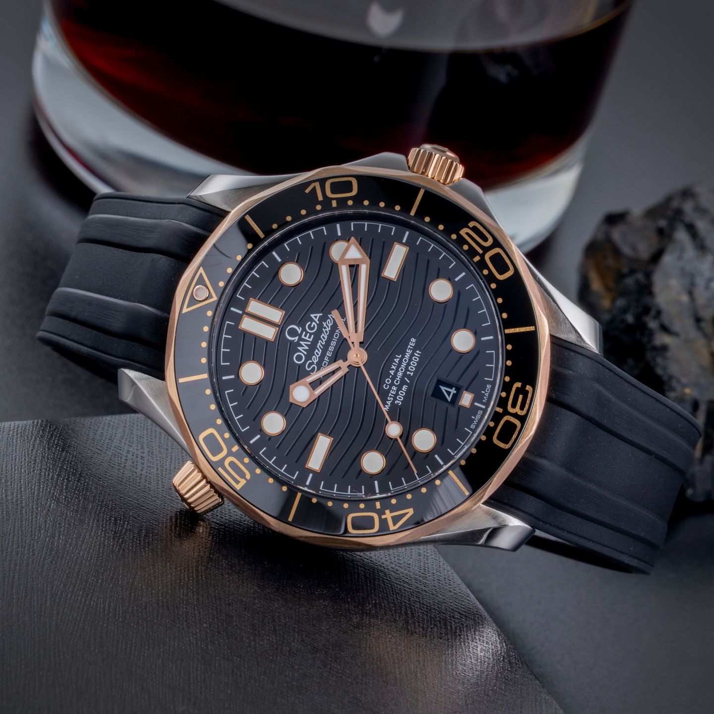 Omega Seamaster Diver 300 M 210.22.42.20.01.002 - (2/8)