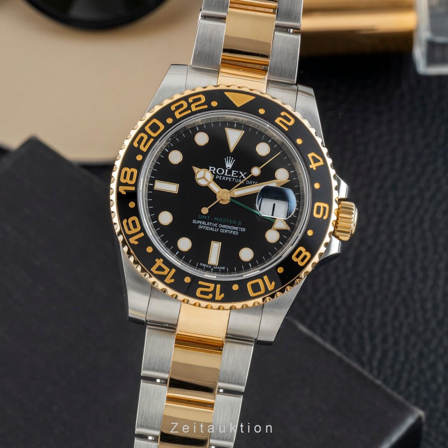 Rolex GMT-Master II 116713LN (Unknown (random serial)) - Black dial 40 mm Gold/Steel case (1/8)