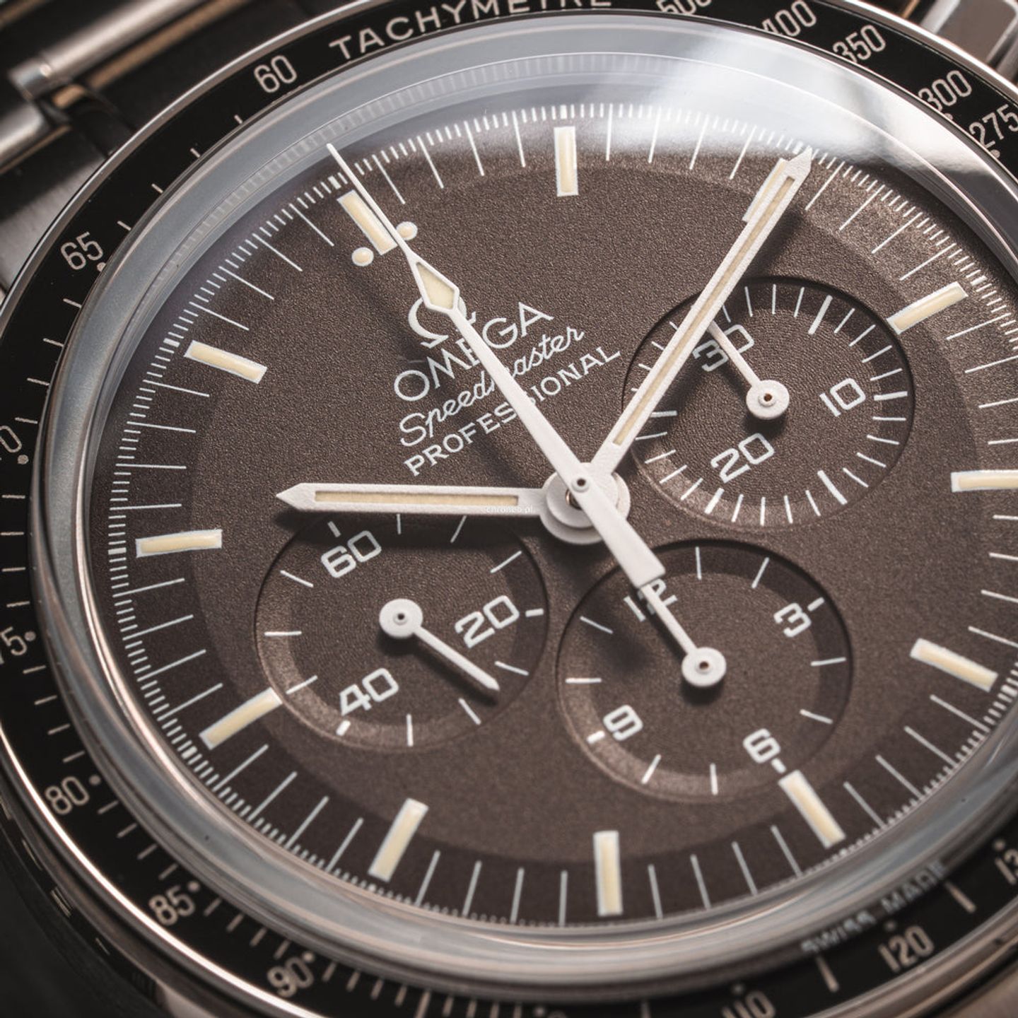 Omega Speedmaster Professional Moonwatch 311.30.42.30.13.001 (2011) - Brown dial 42 mm Steel case (1/8)