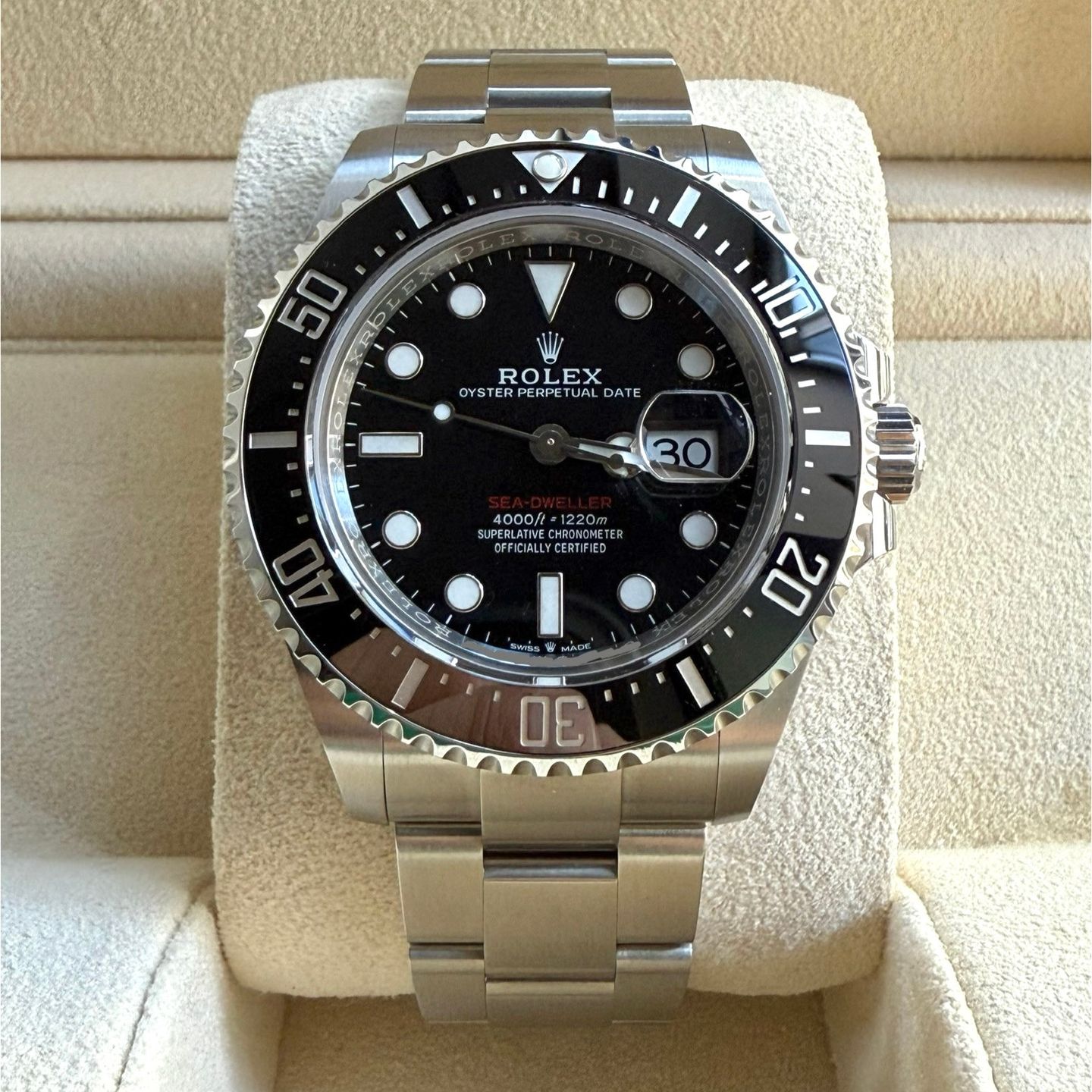 Rolex Sea-Dweller 126600 - (1/14)