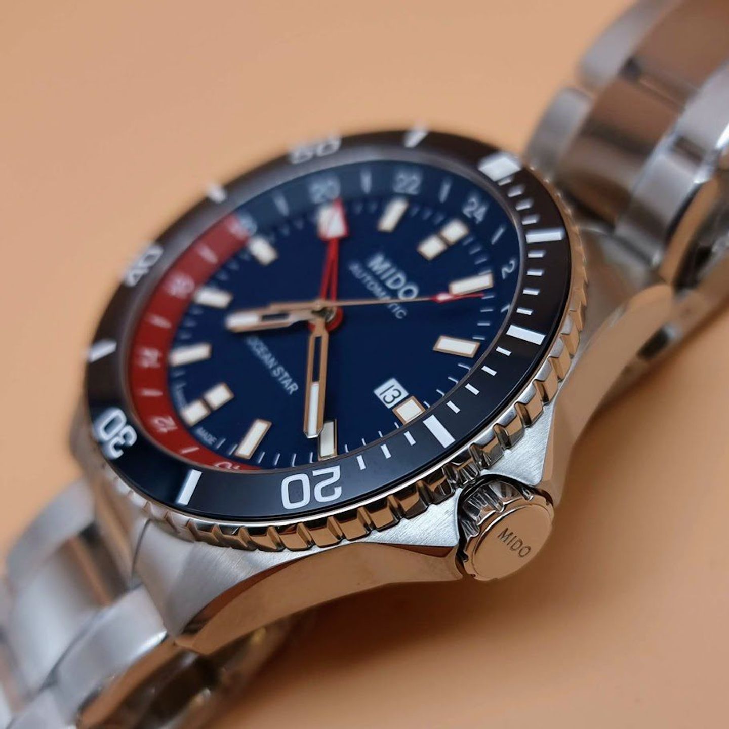 Mido Ocean Star M026.629.11.041.00 (2025) - Blue dial 44 mm Steel case (3/8)