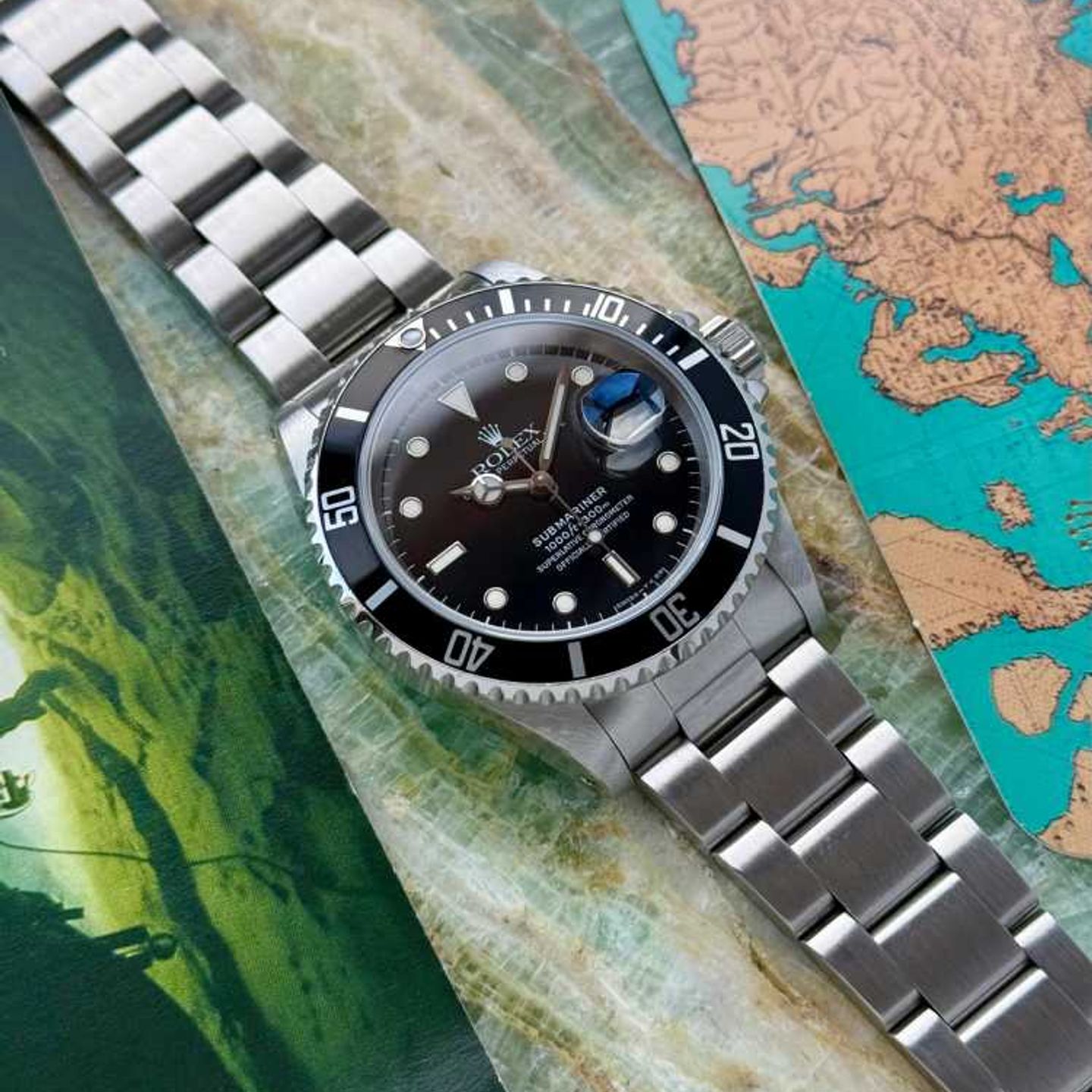 Rolex Submariner Date 16610 (1995) - Zwart wijzerplaat 40mm Staal (3/8)