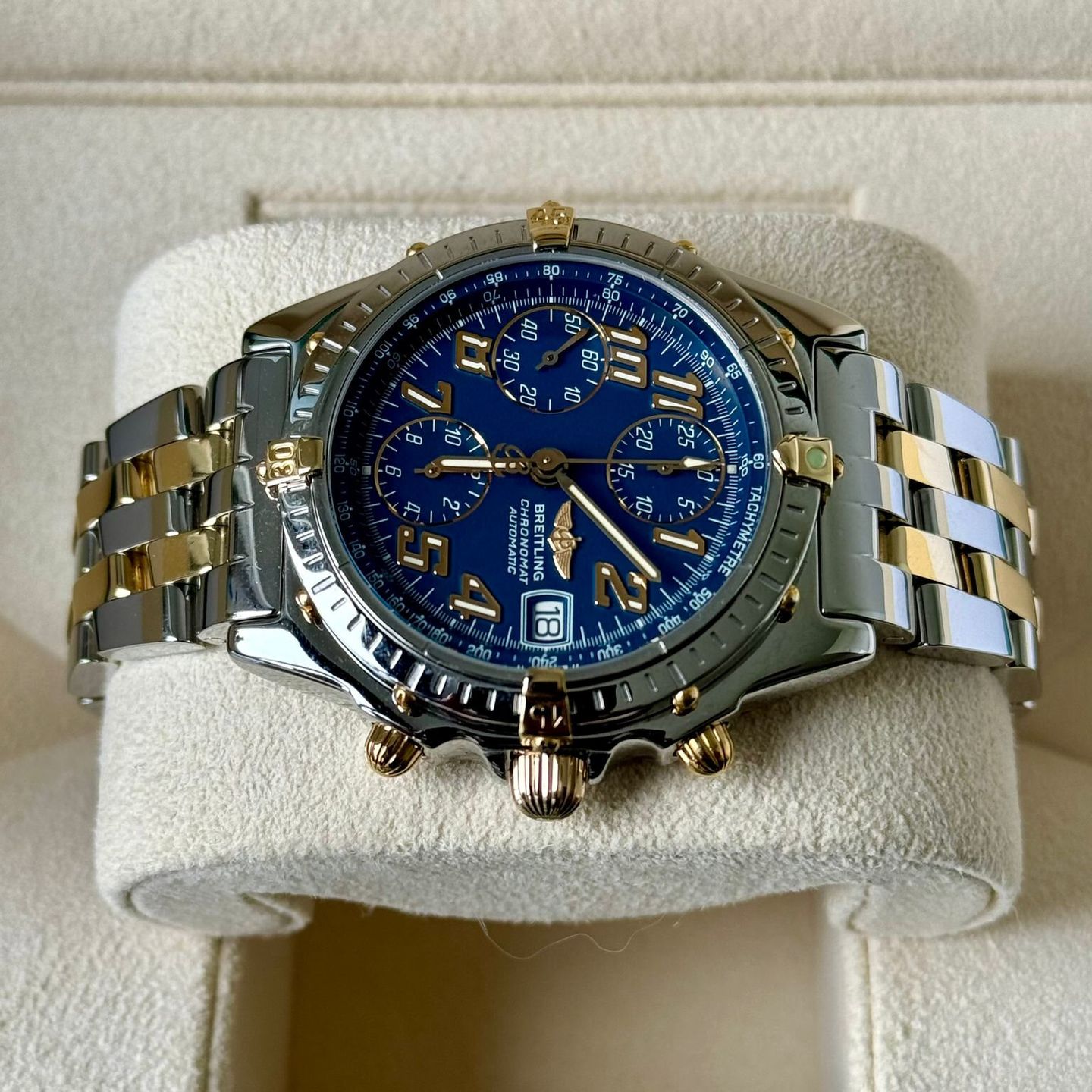 Breitling Chronomat B13050.1 - (4/7)