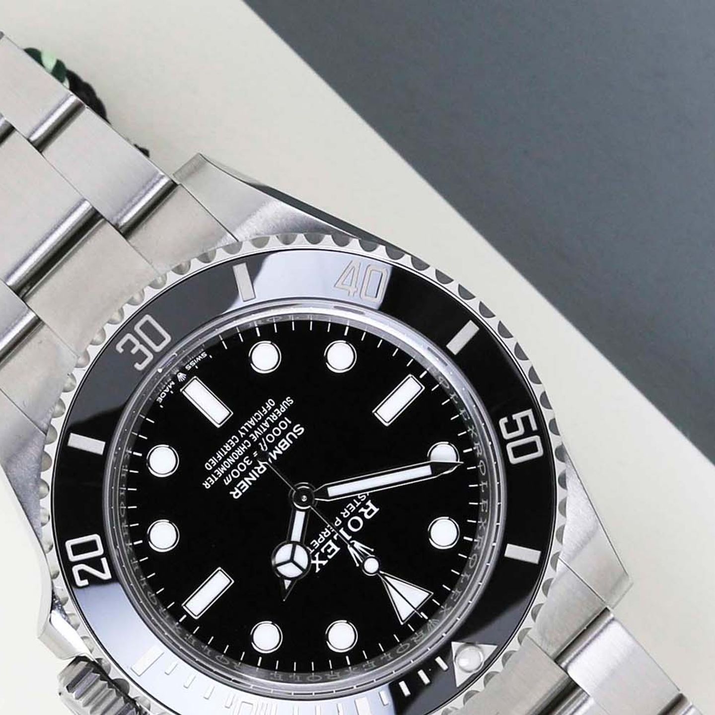 Rolex Submariner No Date 124060 (2024) - Zwart wijzerplaat 41mm Staal (4/8)