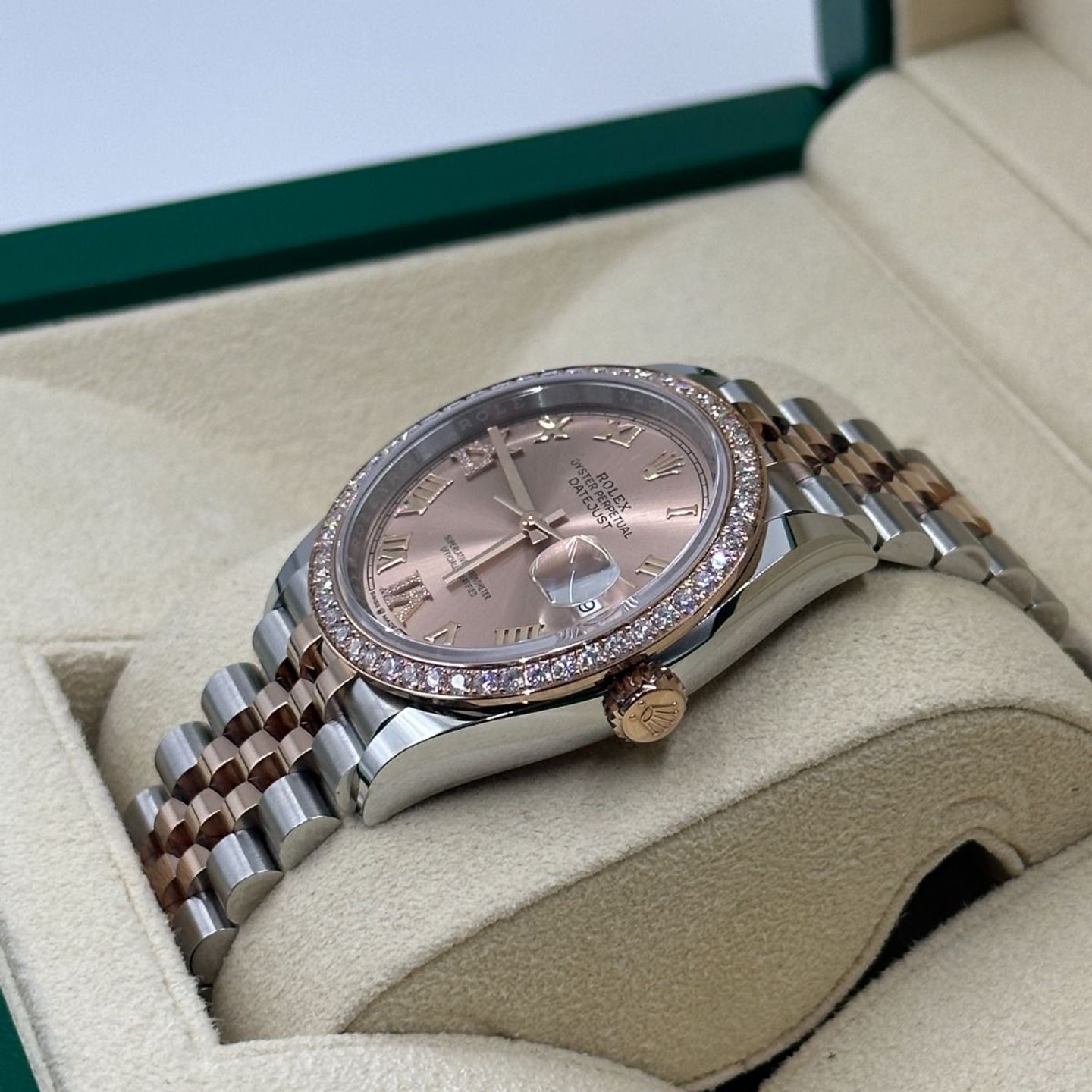 Rolex Datejust 36 126281RBR (2023) - Goud wijzerplaat 36mm Staal (6/8)