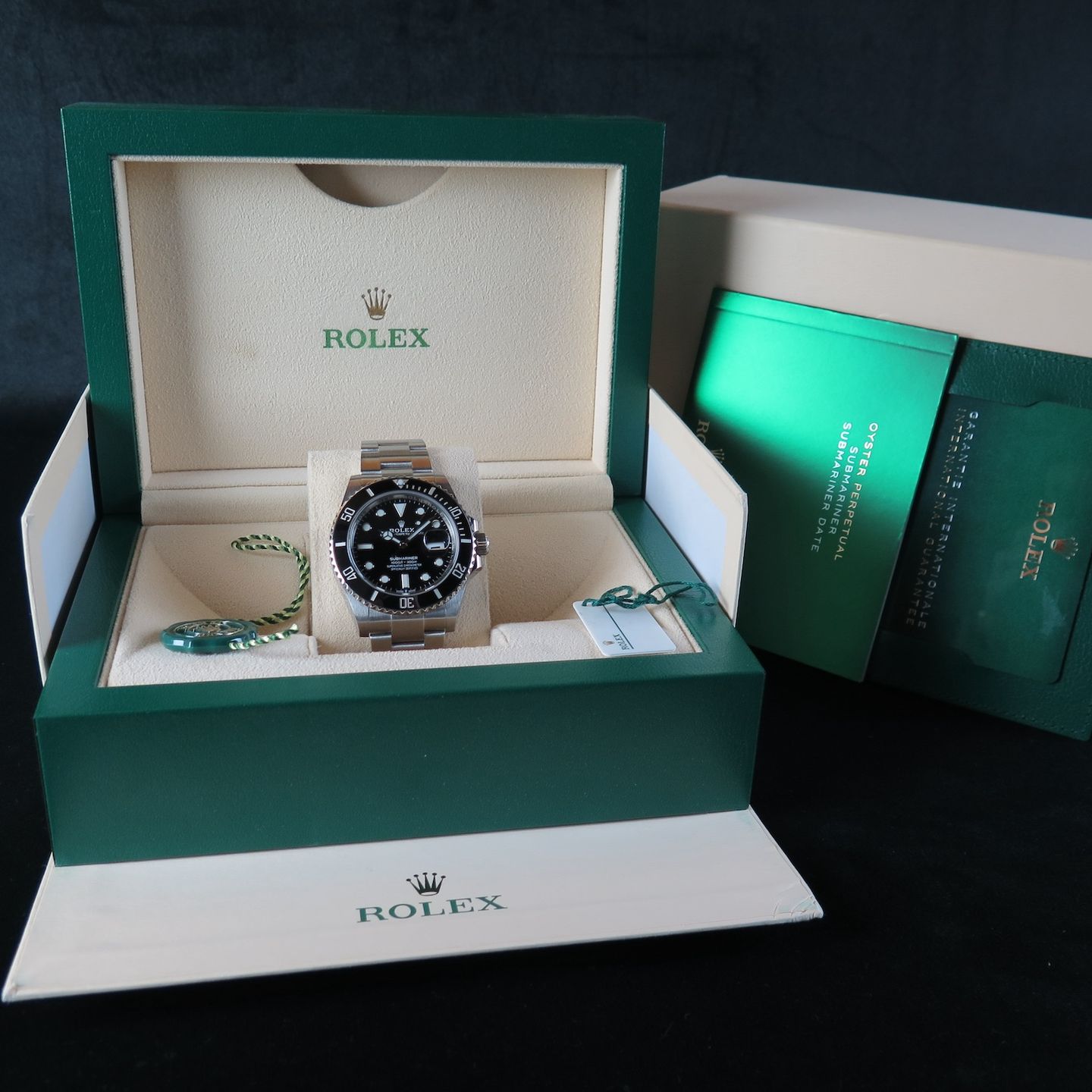 Rolex Submariner Date 126610LN - (8/8)