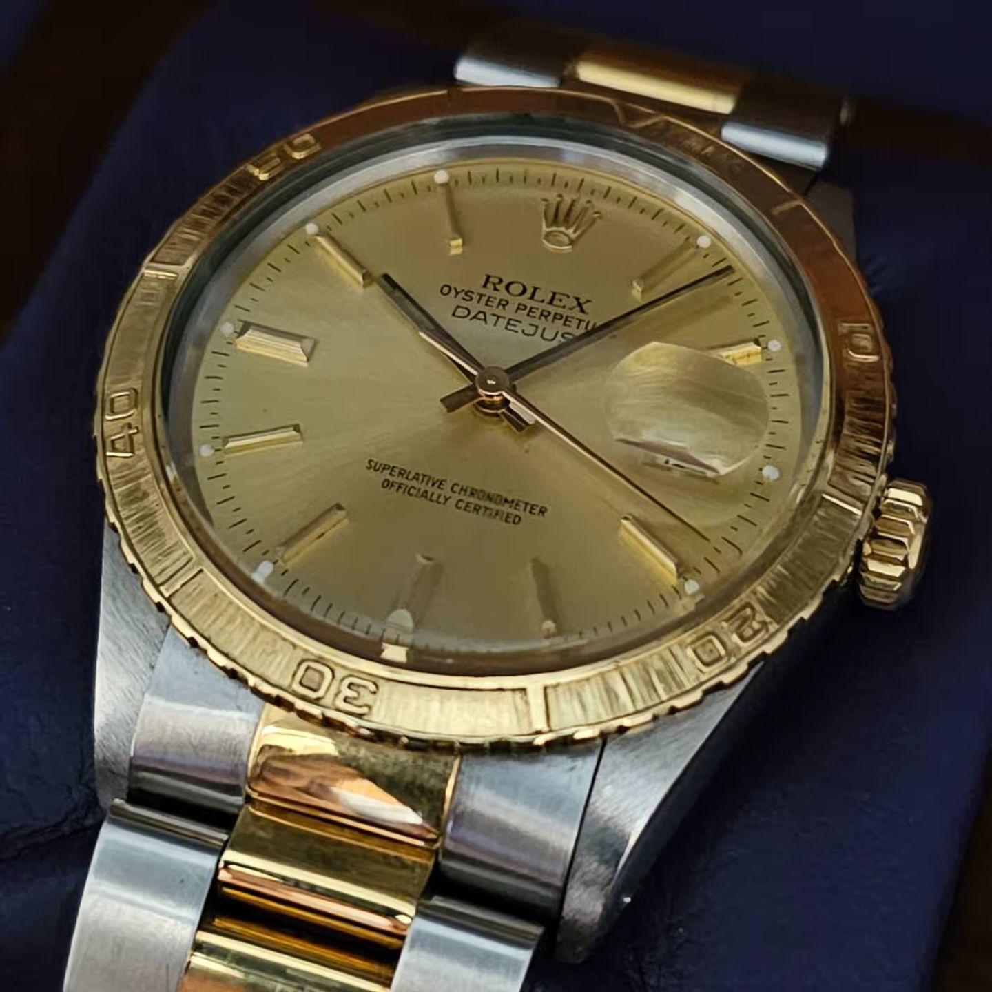 Rolex Datejust Turn-O-Graph 16253 (1979) - Champagne dial 36 mm Gold/Steel case (4/4)