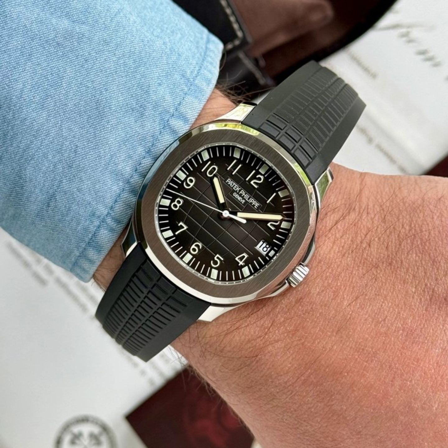 Patek Philippe Aquanaut 5167 (2008) - Brown dial 41 mm Steel case (8/8)