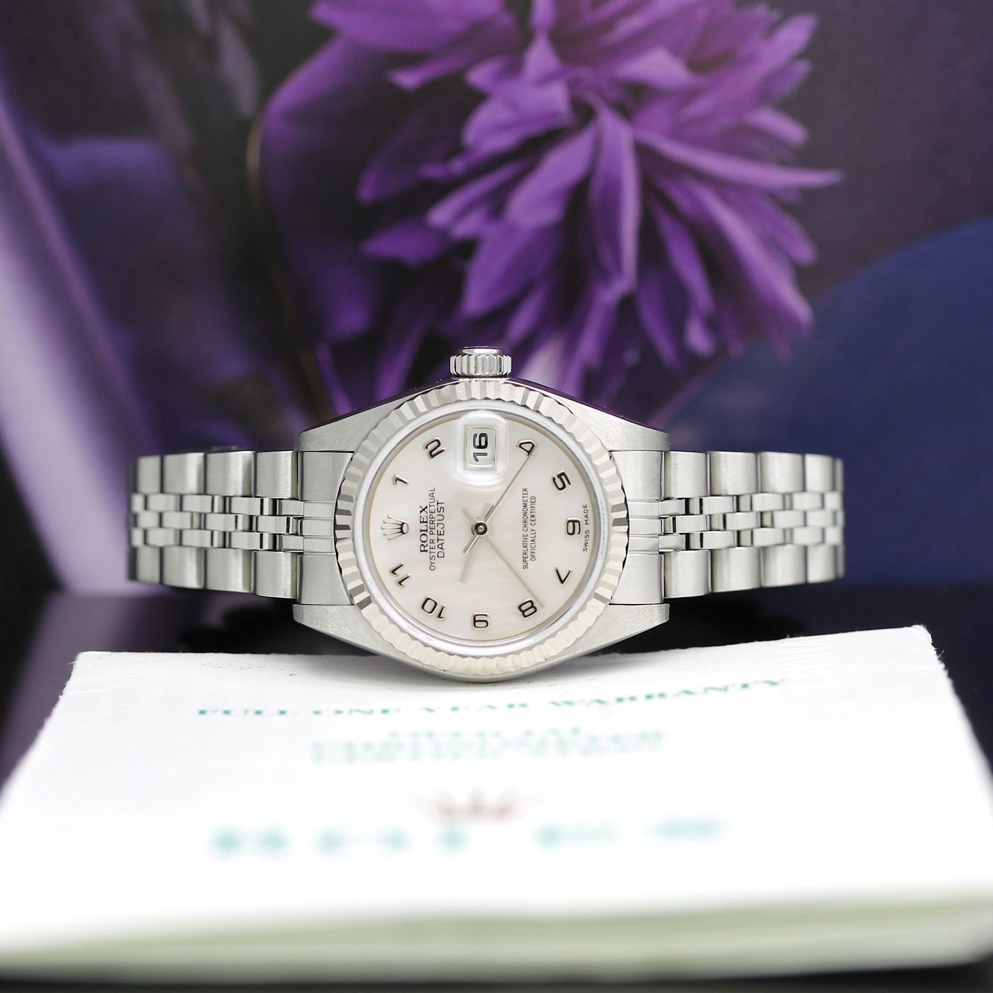 Rolex Lady-Datejust 79174 (2002) - Pearl dial 26 mm Steel case (2/8)
