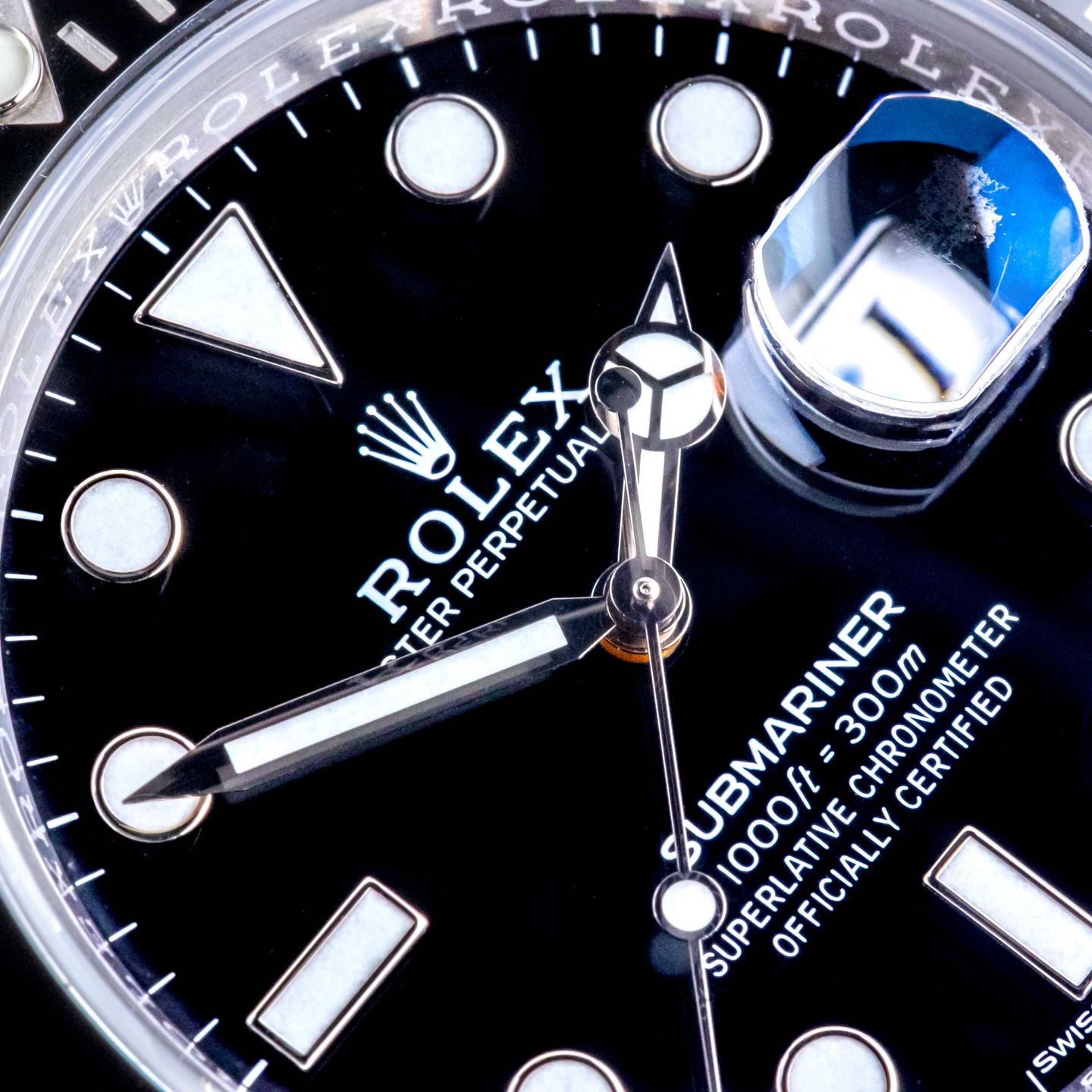 Rolex Submariner Date 116610LN (2018) - Black dial 40 mm Steel case (2/8)