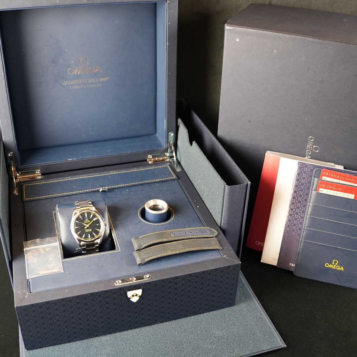 Omega Seamaster Aqua Terra 231.10.42.21.03.004 (2020) - Blue dial 42 mm Steel case (8/8)