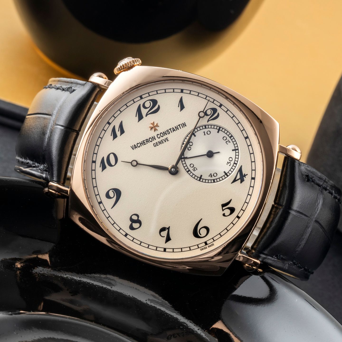 Vacheron Constantin Historiques 82035/000R-9359 (Unknown (random serial)) - Silver dial 40 mm Rose Gold case (2/8)