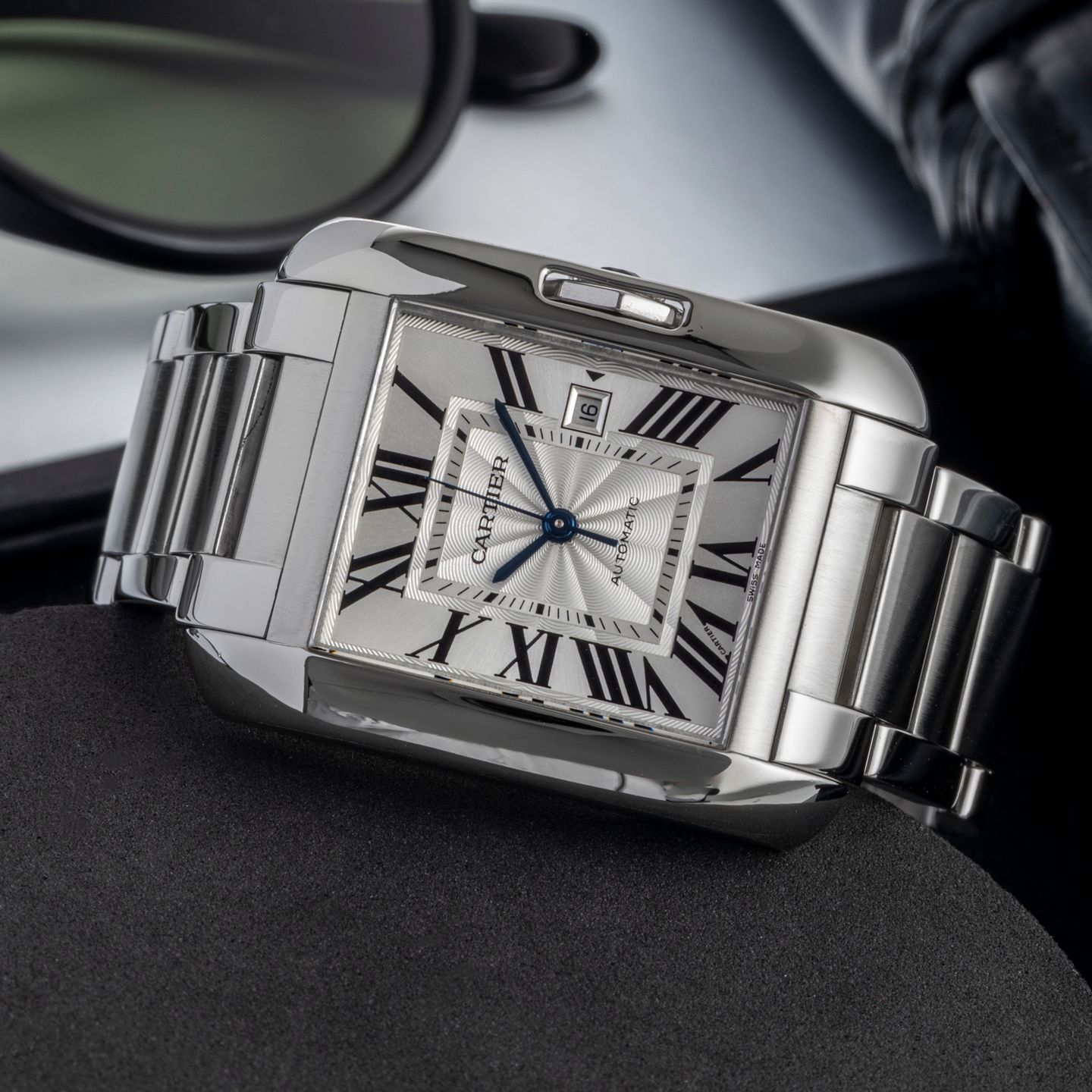 Cartier Tank Anglaise W5310009 - (2/8)