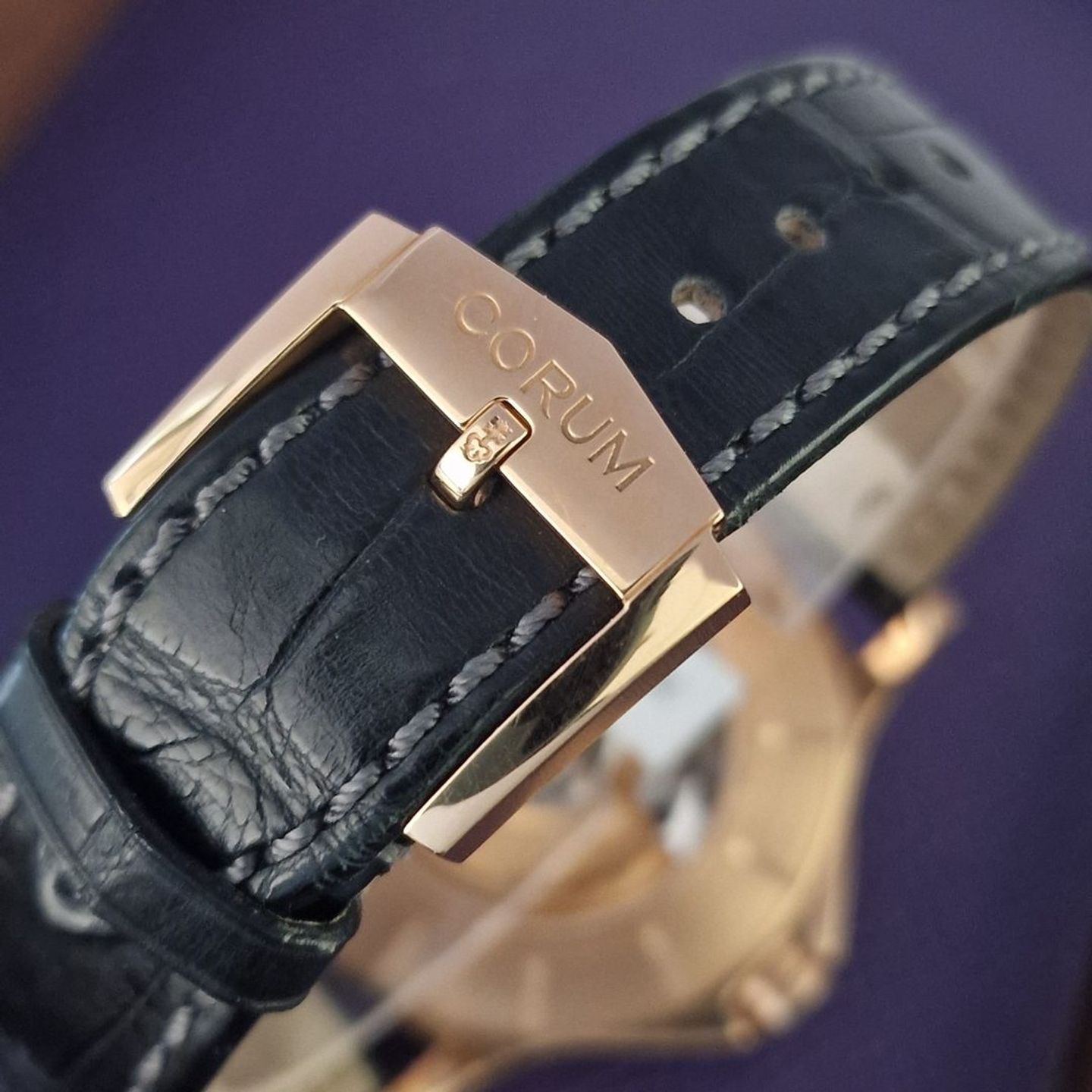 Corum Admiral's Cup Legend 42 395.101.55/0001 AK12 (2006) - Grey dial 42 mm Rose Gold case (4/4)