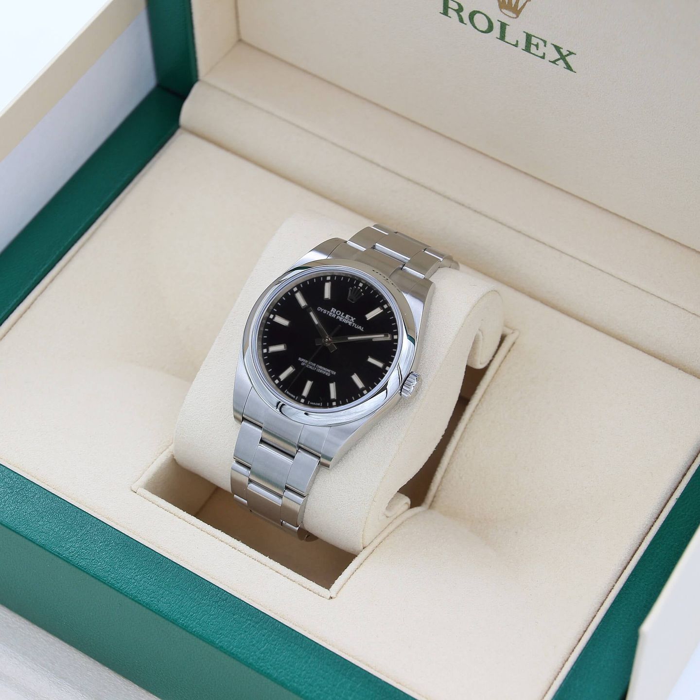 Rolex Oyster Perpetual 39 114300 (Unknown (random serial)) - 39 mm Steel case (1/6)