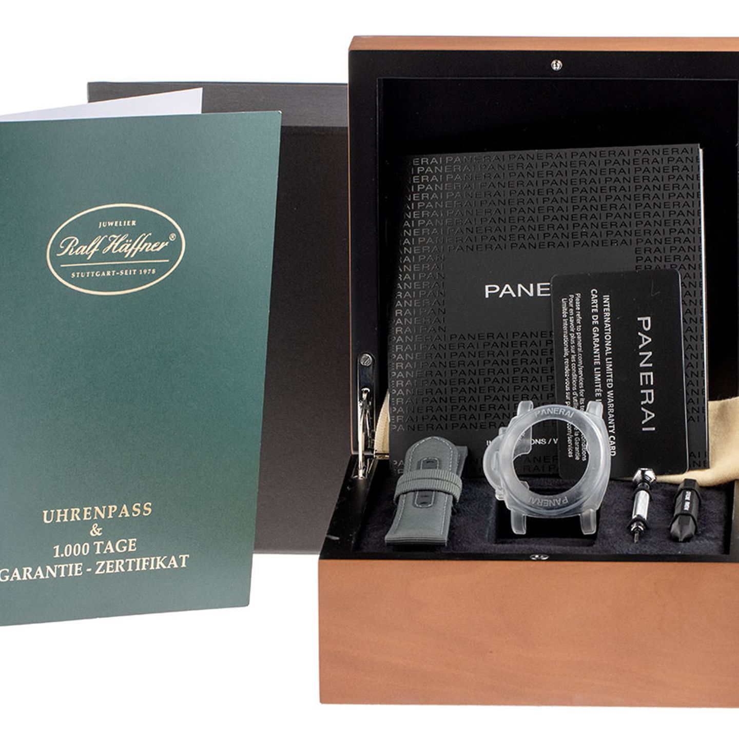 Panerai Luminor Submersible PAM01229 - (2/7)