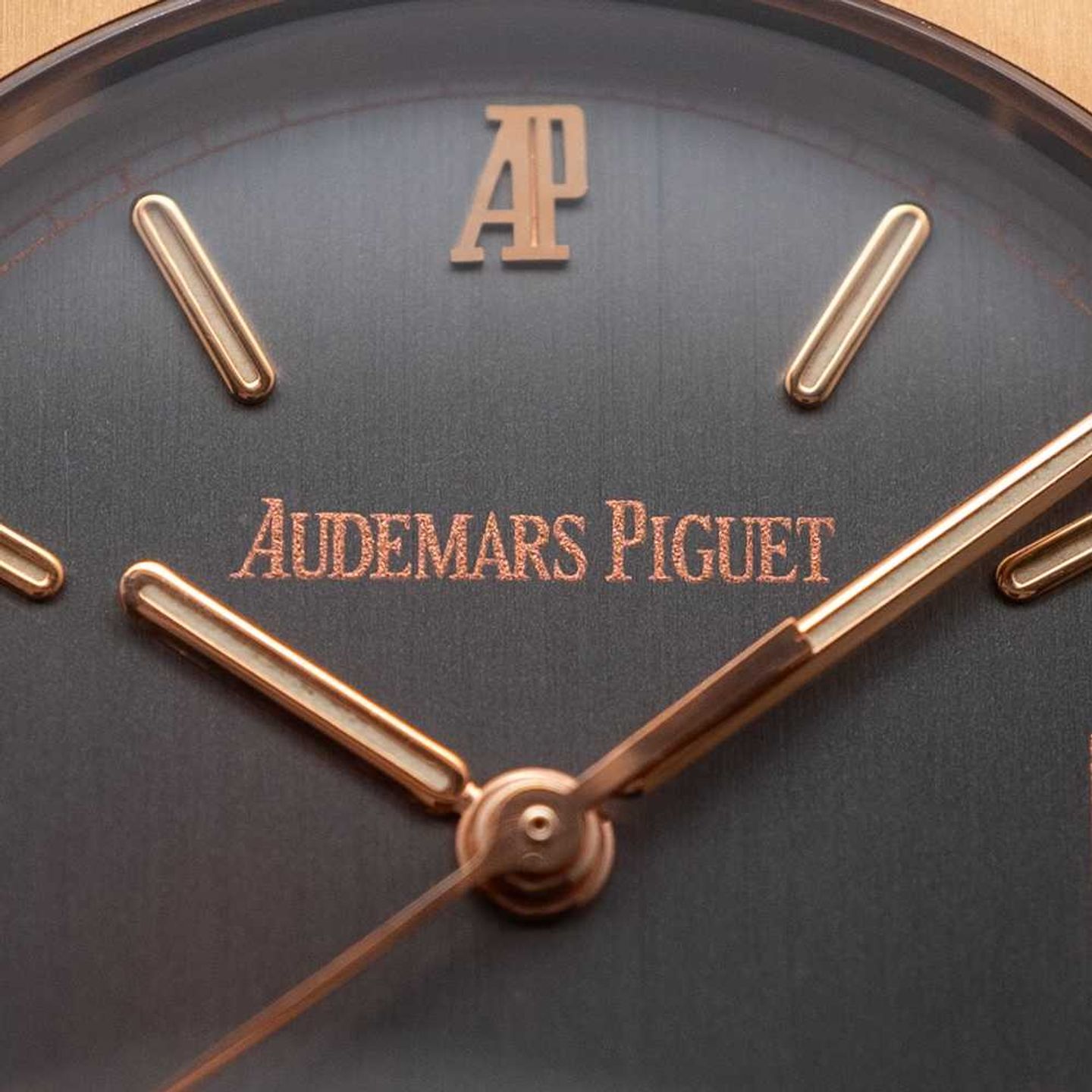 Audemars Piguet Royal Oak 14790TR - (4/8)