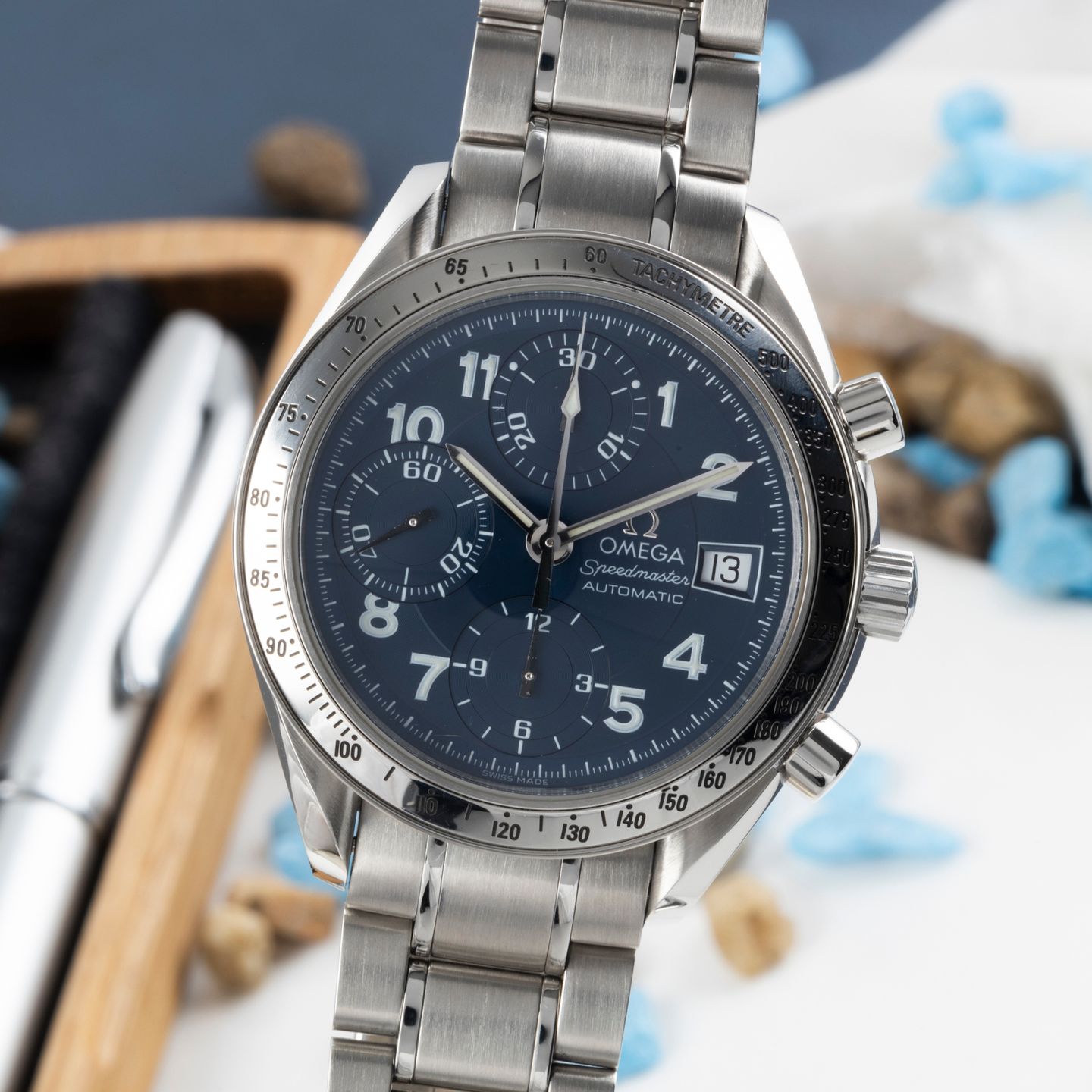 Omega Speedmaster Date 3513.82.00 (1999) - Blue dial 39 mm Steel case (3/8)