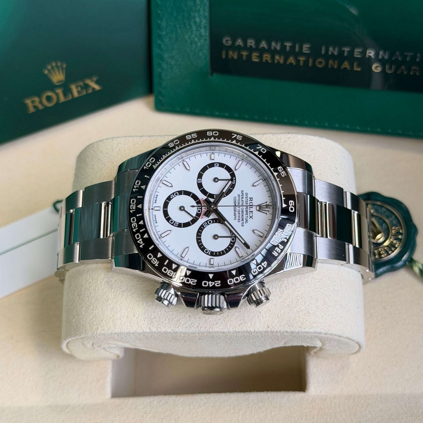 Rolex Daytona 126500LN - (4/7)