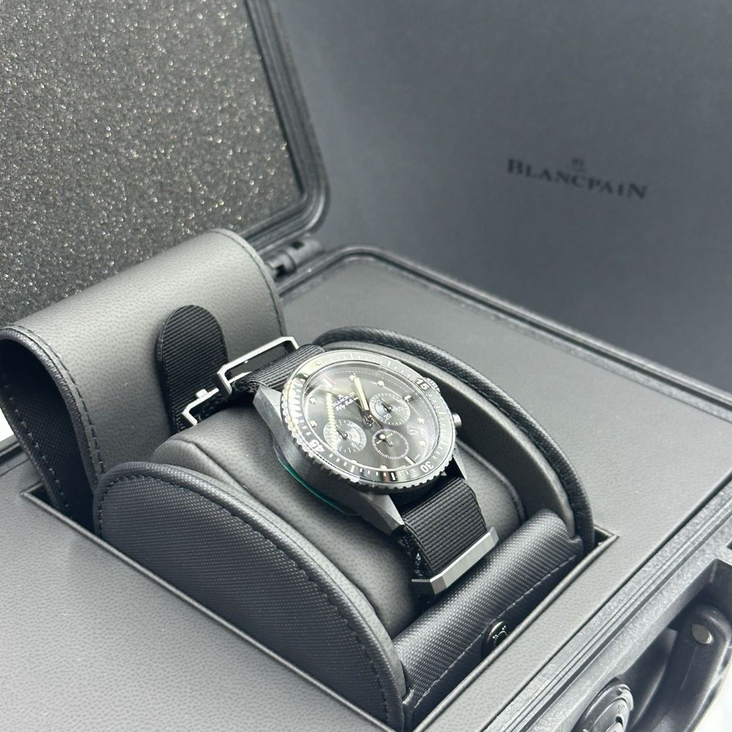 Blancpain Fifty Fathoms 5200-0130-NABA (2024) - Zwart wijzerplaat 43mm Keramiek (3/8)