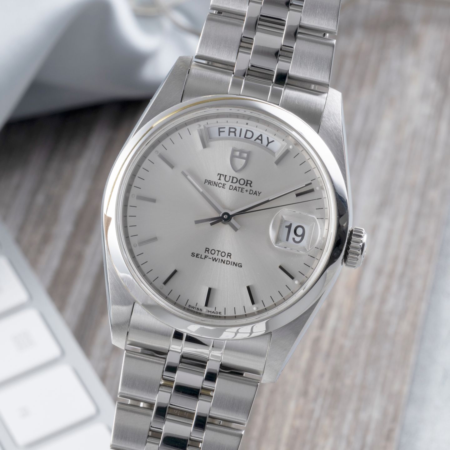 Tudor Prince Date 76200 - (3/8)