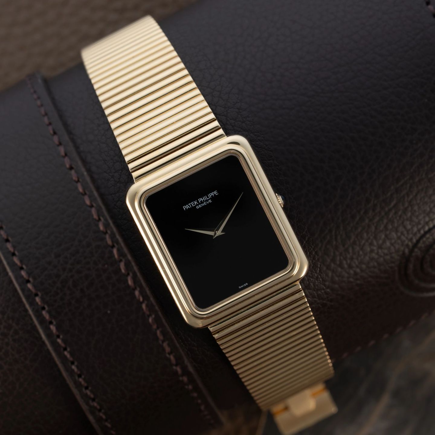 Patek Philippe Golden Ellipse 5738/1R-001 - (3/8)