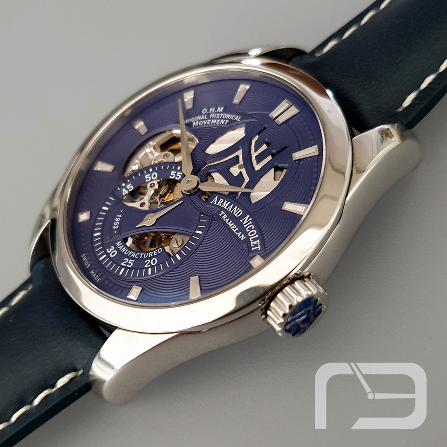 Armand Nicolet Unknown A132AAA-BU-P140BU2 (2024) - Blue dial 43 mm Steel case (3/8)