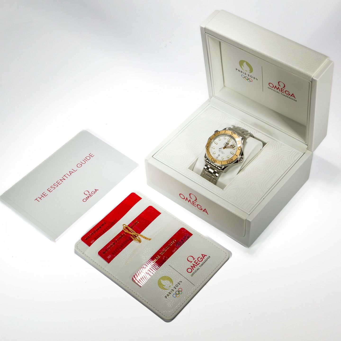 Omega Seamaster Diver 300 M 522.21.42.20.04.001 (2026) - White dial 42 mm Steel case (2/5)