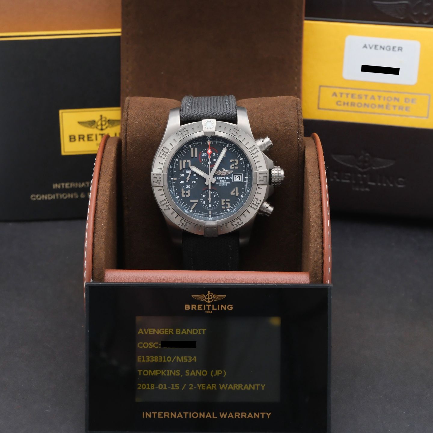 Breitling Avenger Bandit E13383 (2018) - 45 mm Titanium case (3/8)