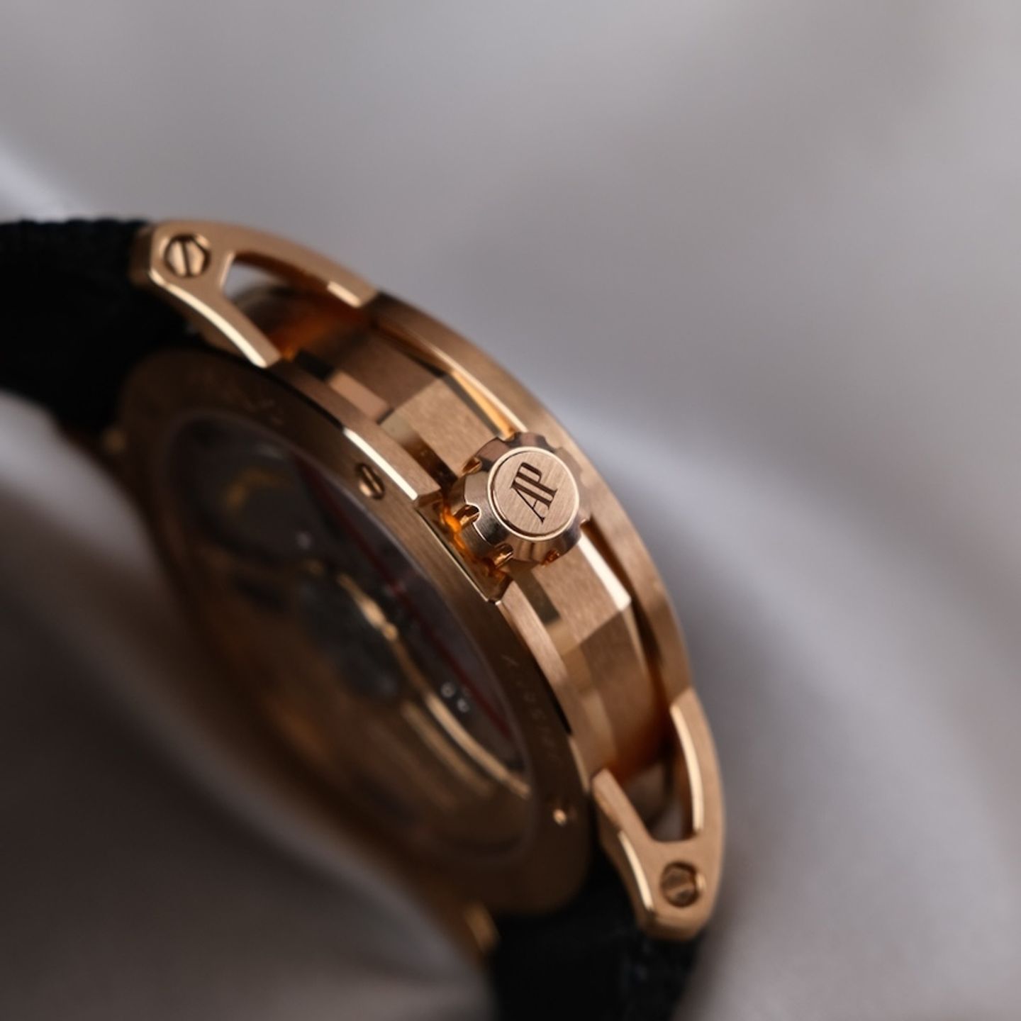 Audemars Piguet CODE 11.59 15210OR.OO.A002KB.03 (2022) - Blue dial 41 mm Rose Gold case (8/8)