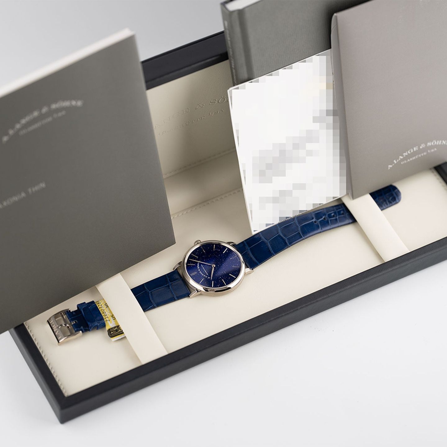 A. Lange & Söhne Saxonia 205.086 (2021) - Blue dial 37 mm White Gold case (8/8)